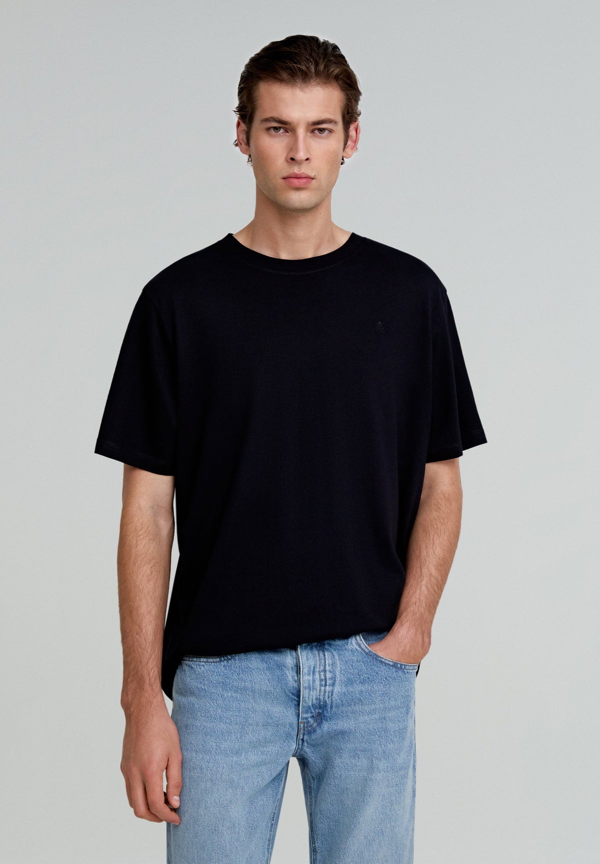 CAMISETA BÁSICA CALAVERA RELAXED FIT - Scalpers
