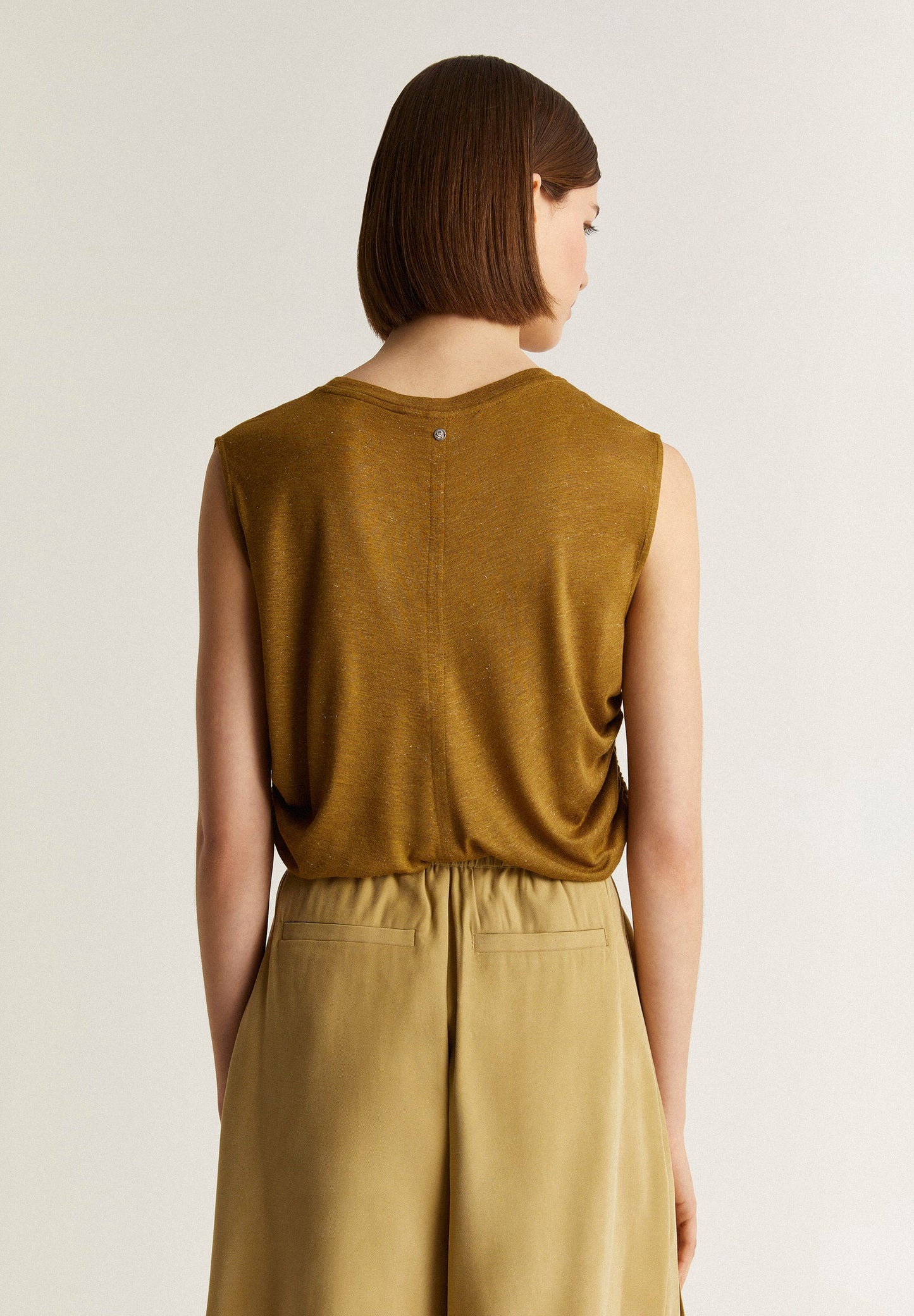 CAMISETA LUREX FRUNCE LATERAL