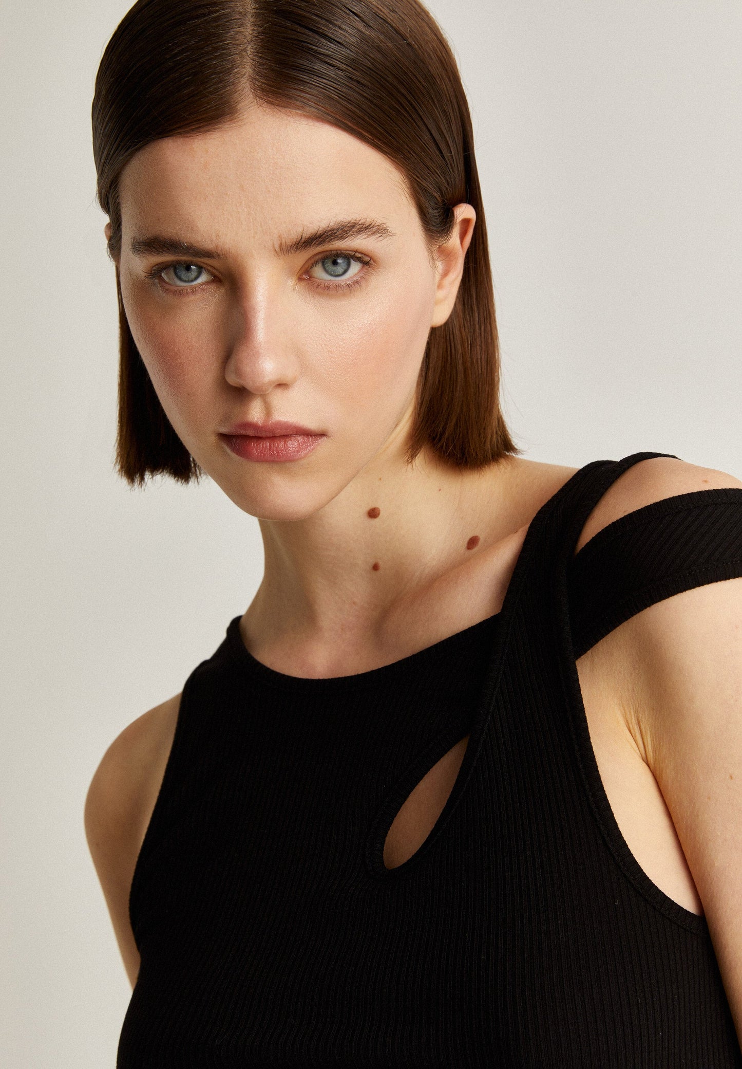 TOP TANK ASIMÉTRICO CANALÉ