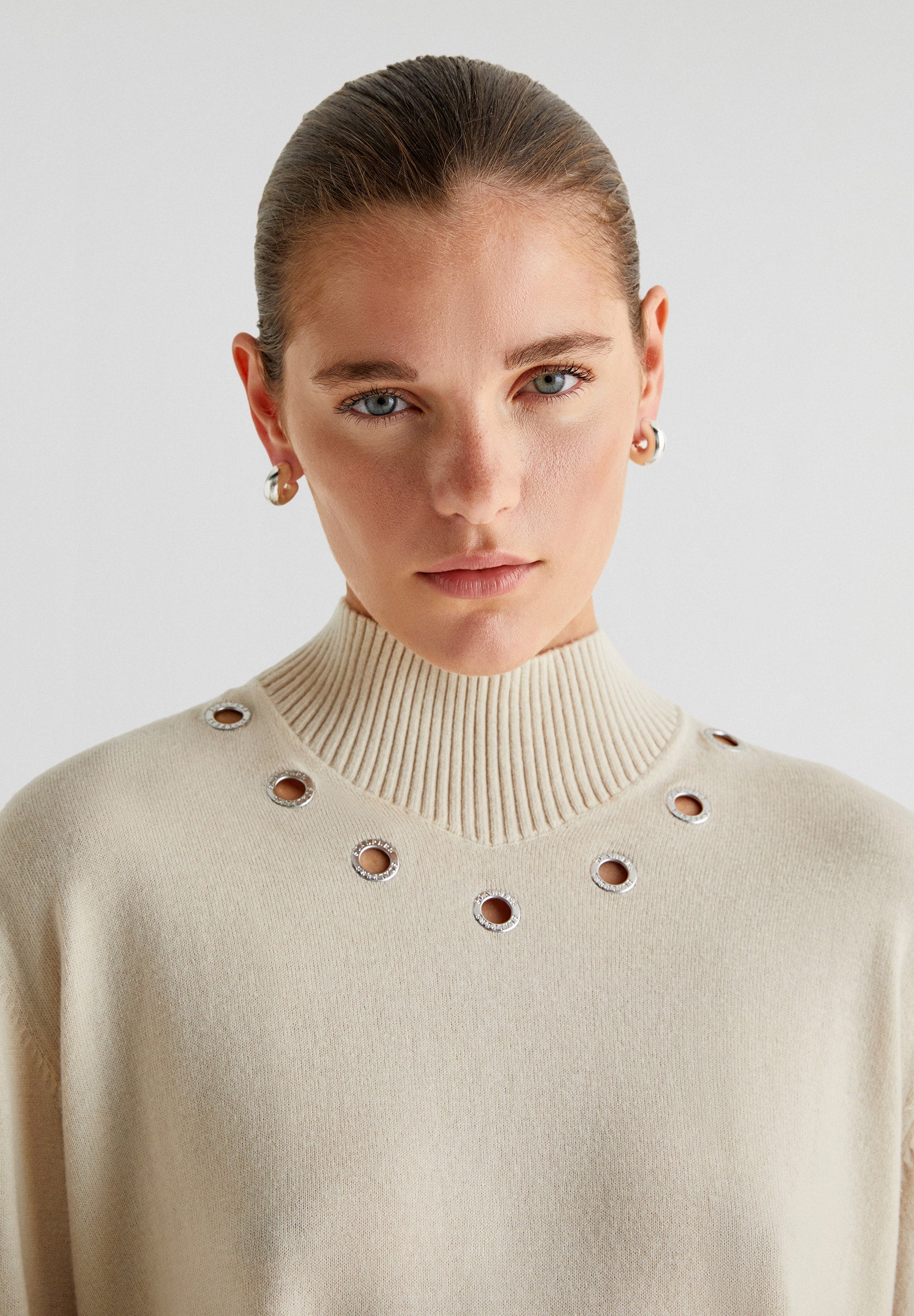 EYELET SET JUMPER