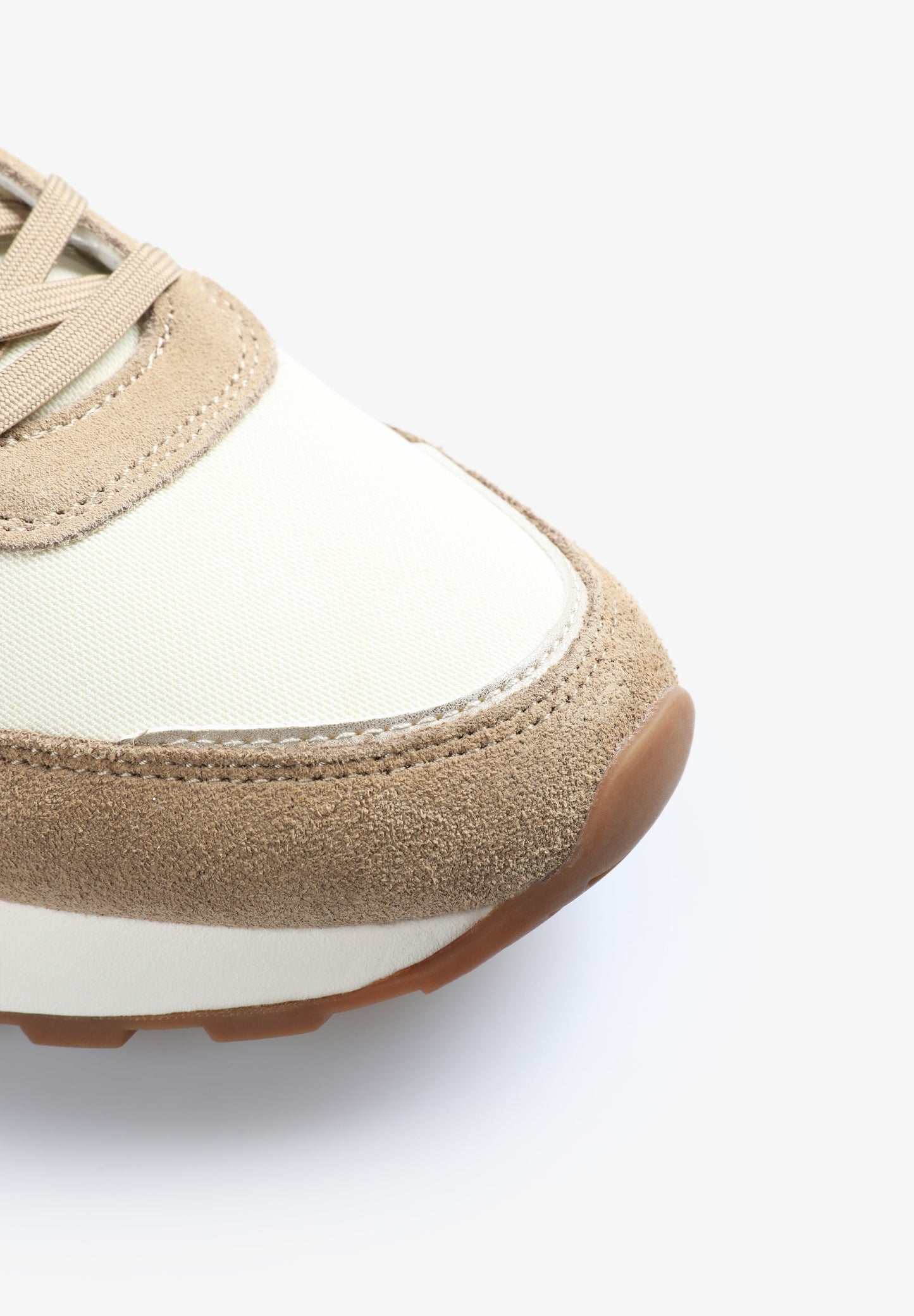 SNEAKERS DETALLE MELIZADO