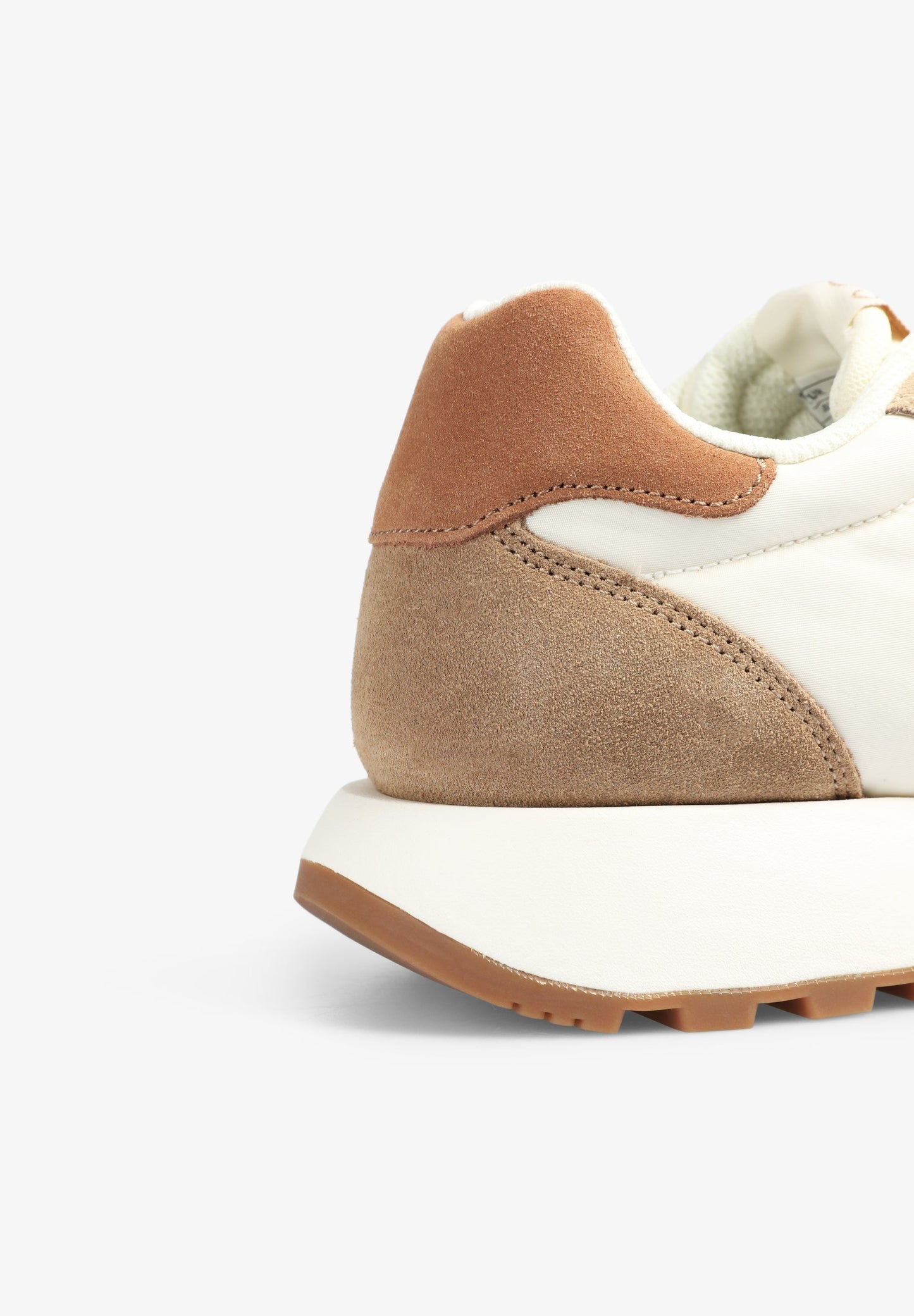 SNEAKERS DETALLE MELIZADO