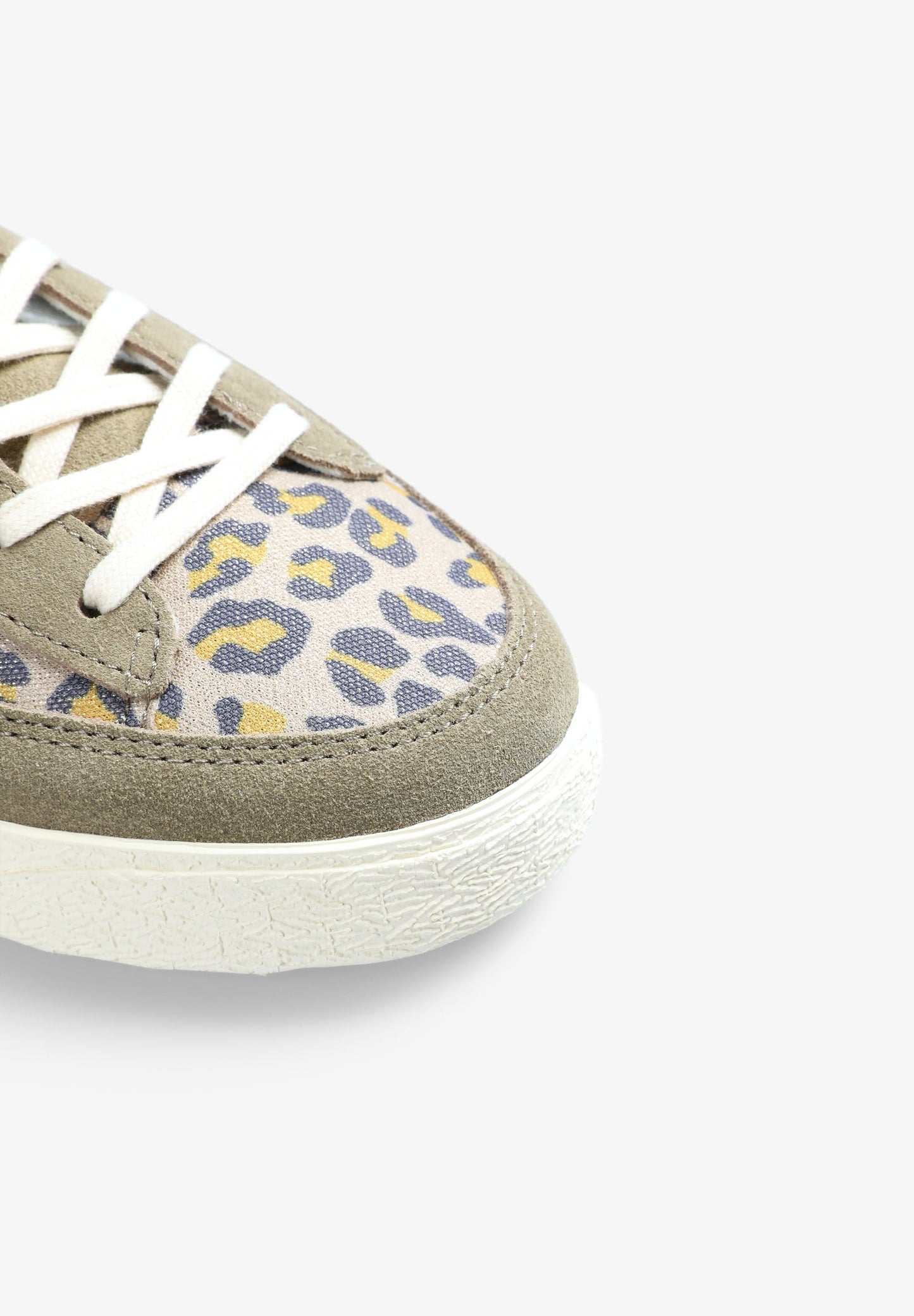 SNEAKERS BAJAS CALAVERA ANIMAL PRINT