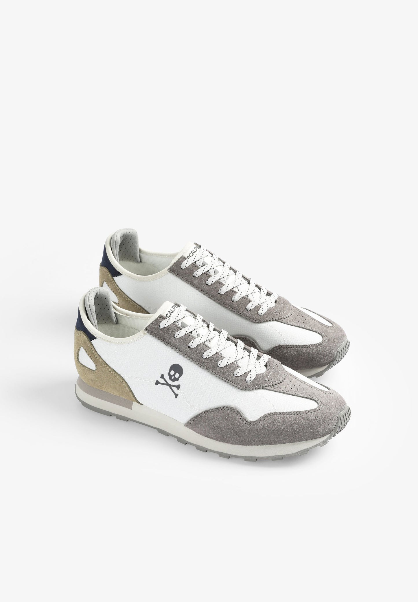 SNEAKERS ANTE CALAVERA