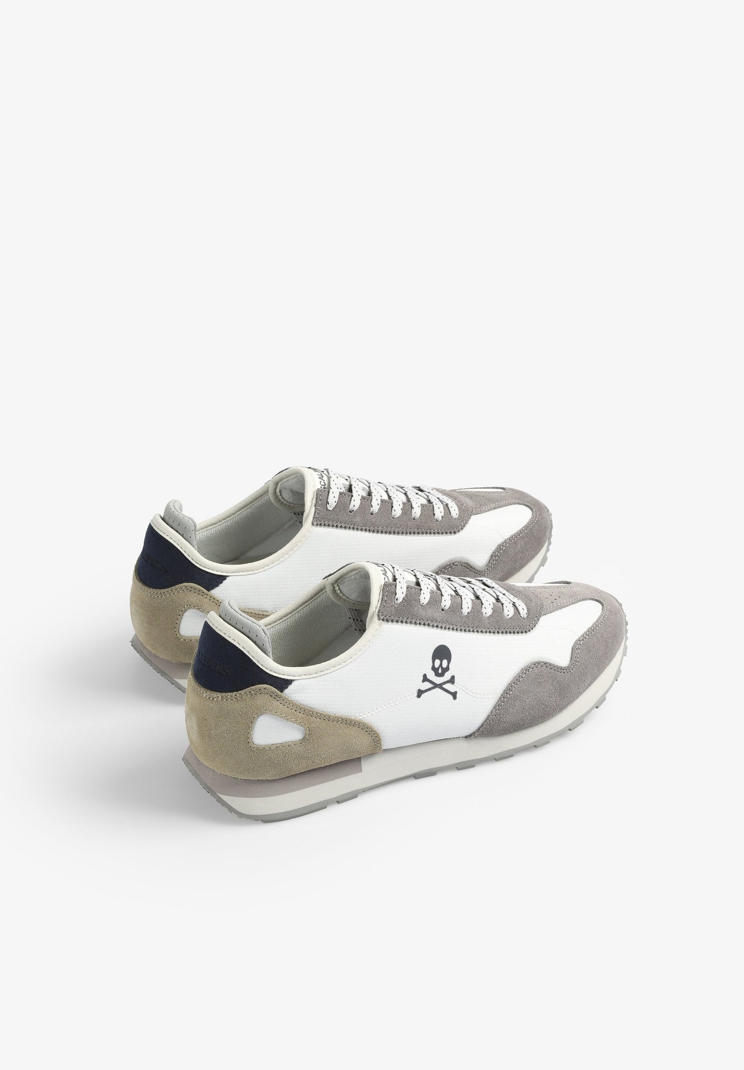SNEAKERS ANTE CALAVERA