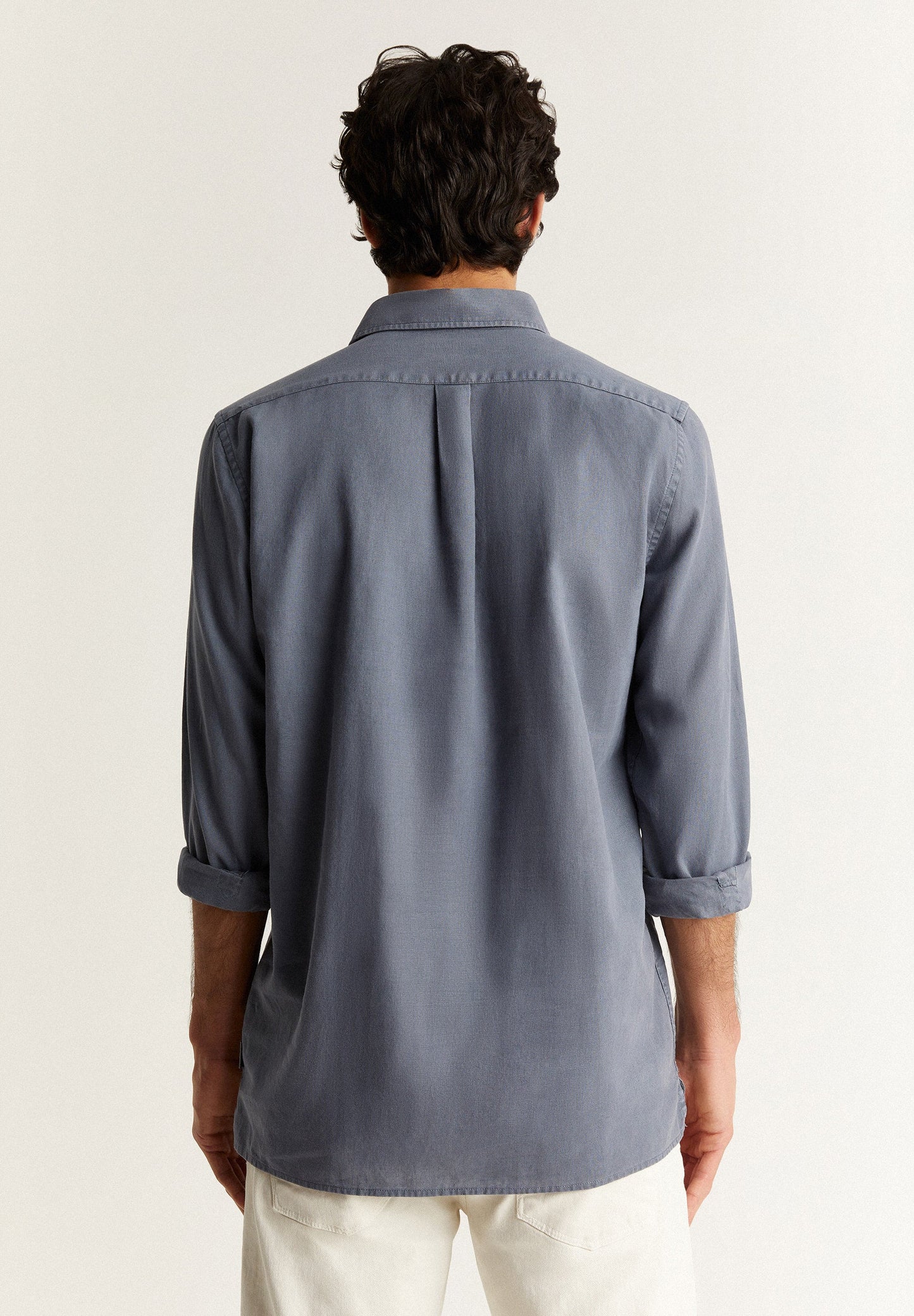 CAMISA POLERA CALAVERA BORDADA