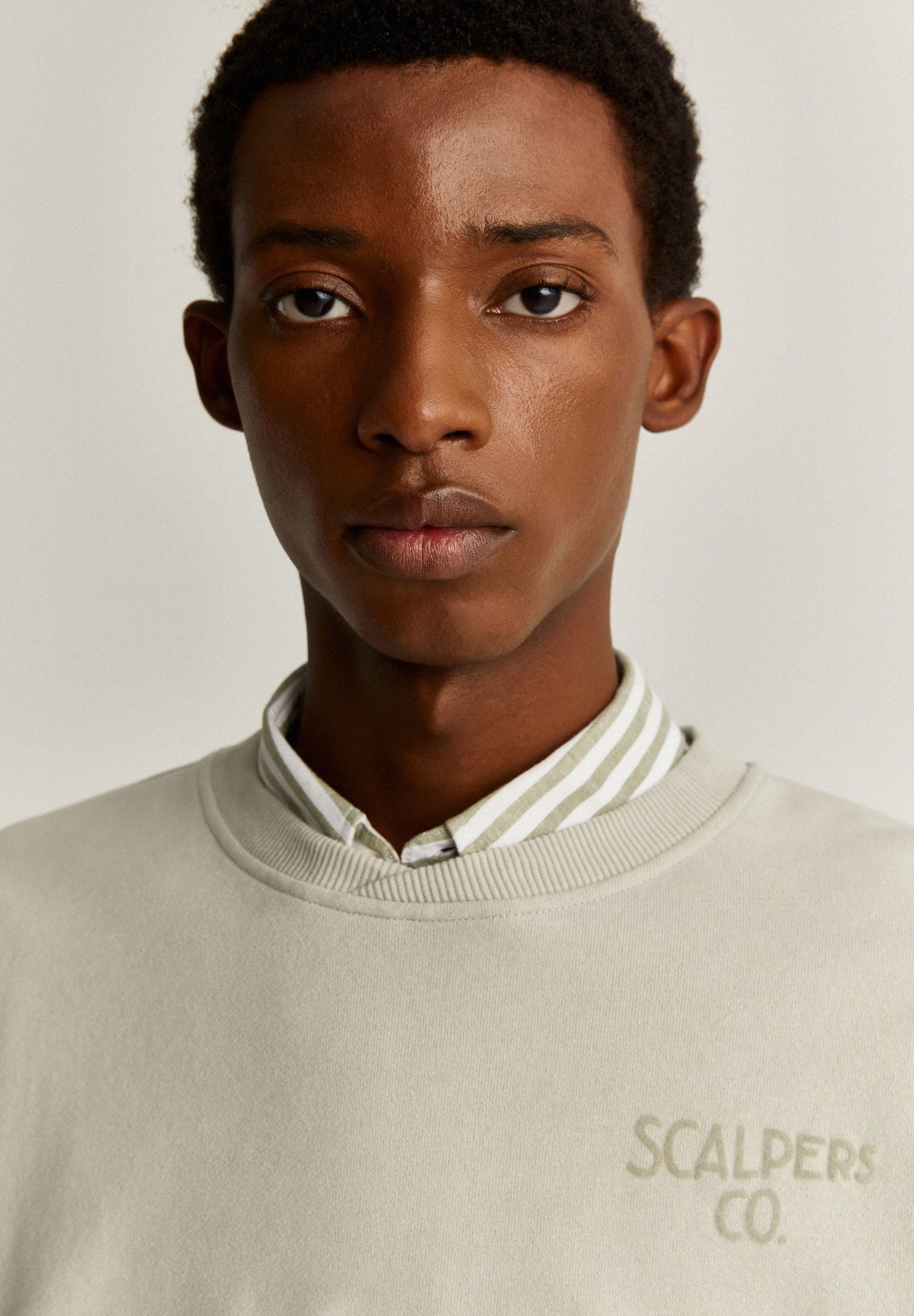 SUDADERA PRINT FLOCADO