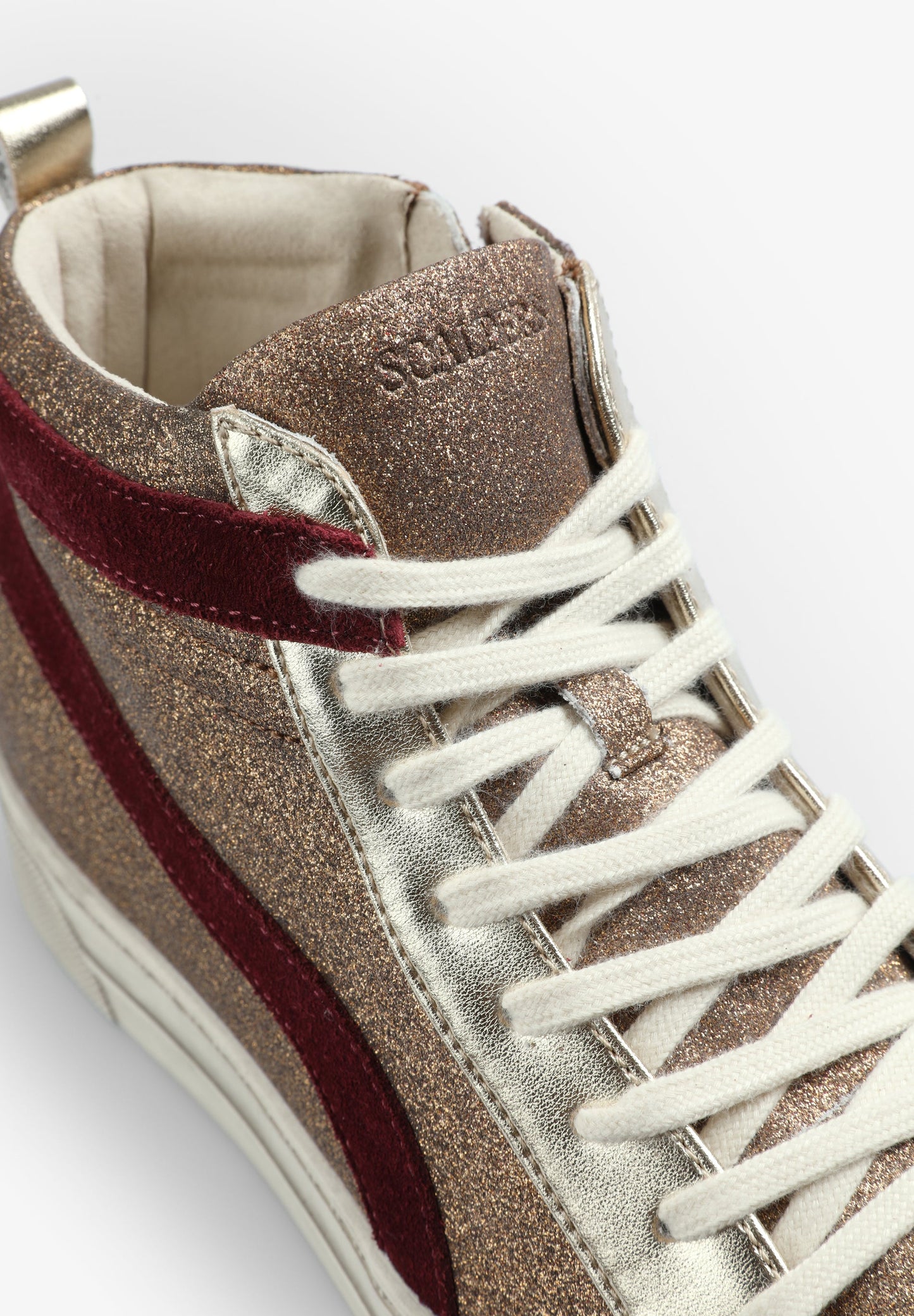 HIGH STUDS SNEAKERS