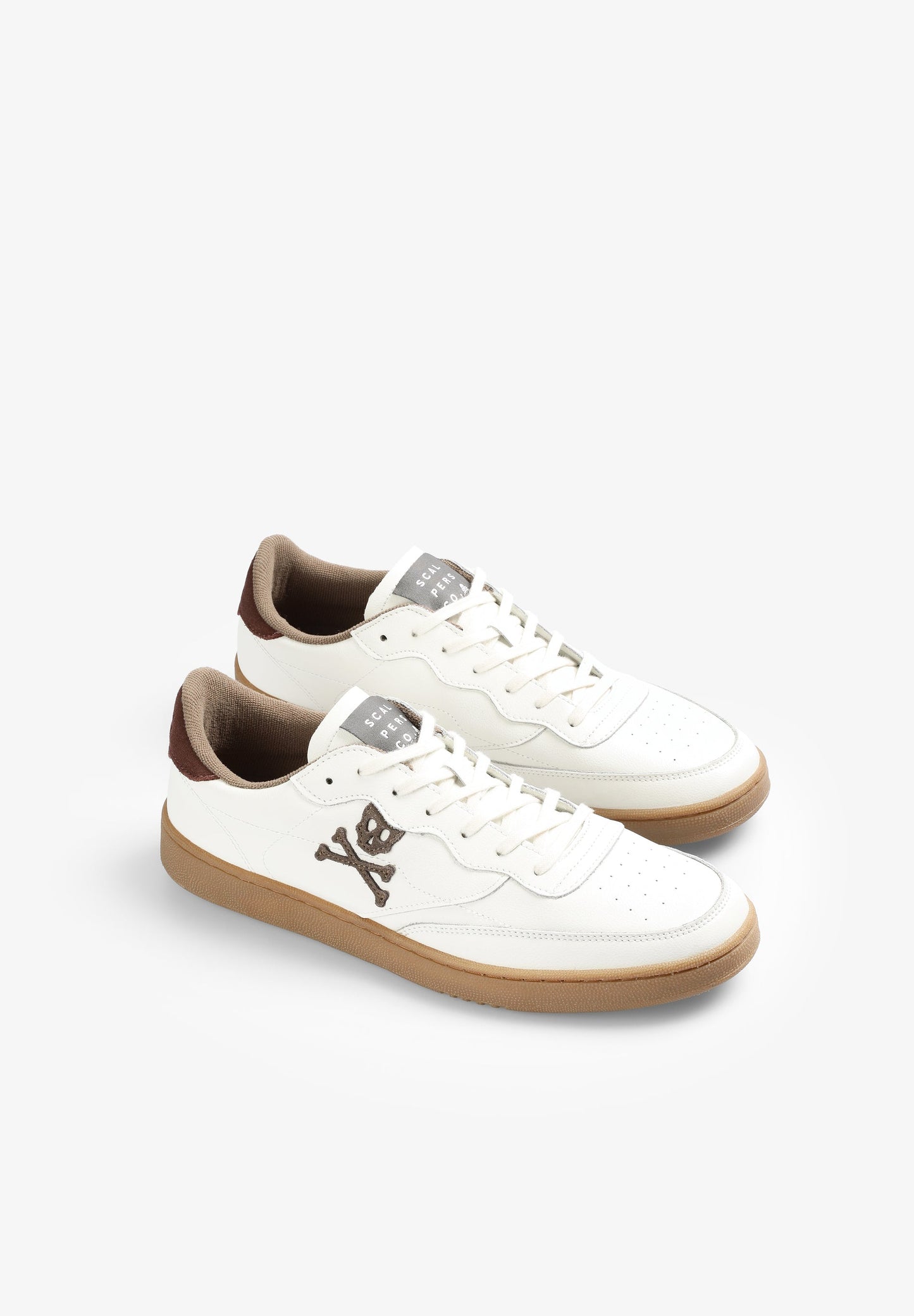 SNEAKERS CALAVERA LATERAL SUELA CASCO