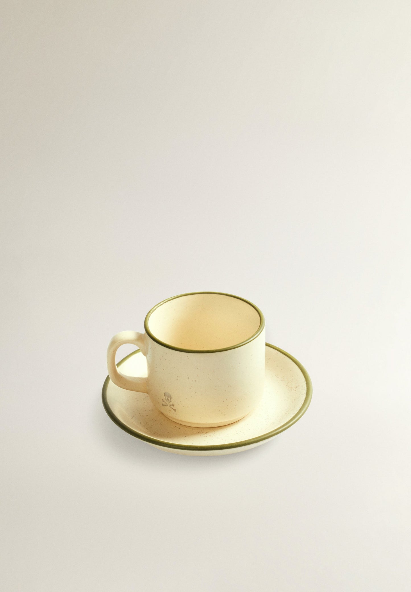 PLATO TAZA CAFÉ CERÁMICA FILO