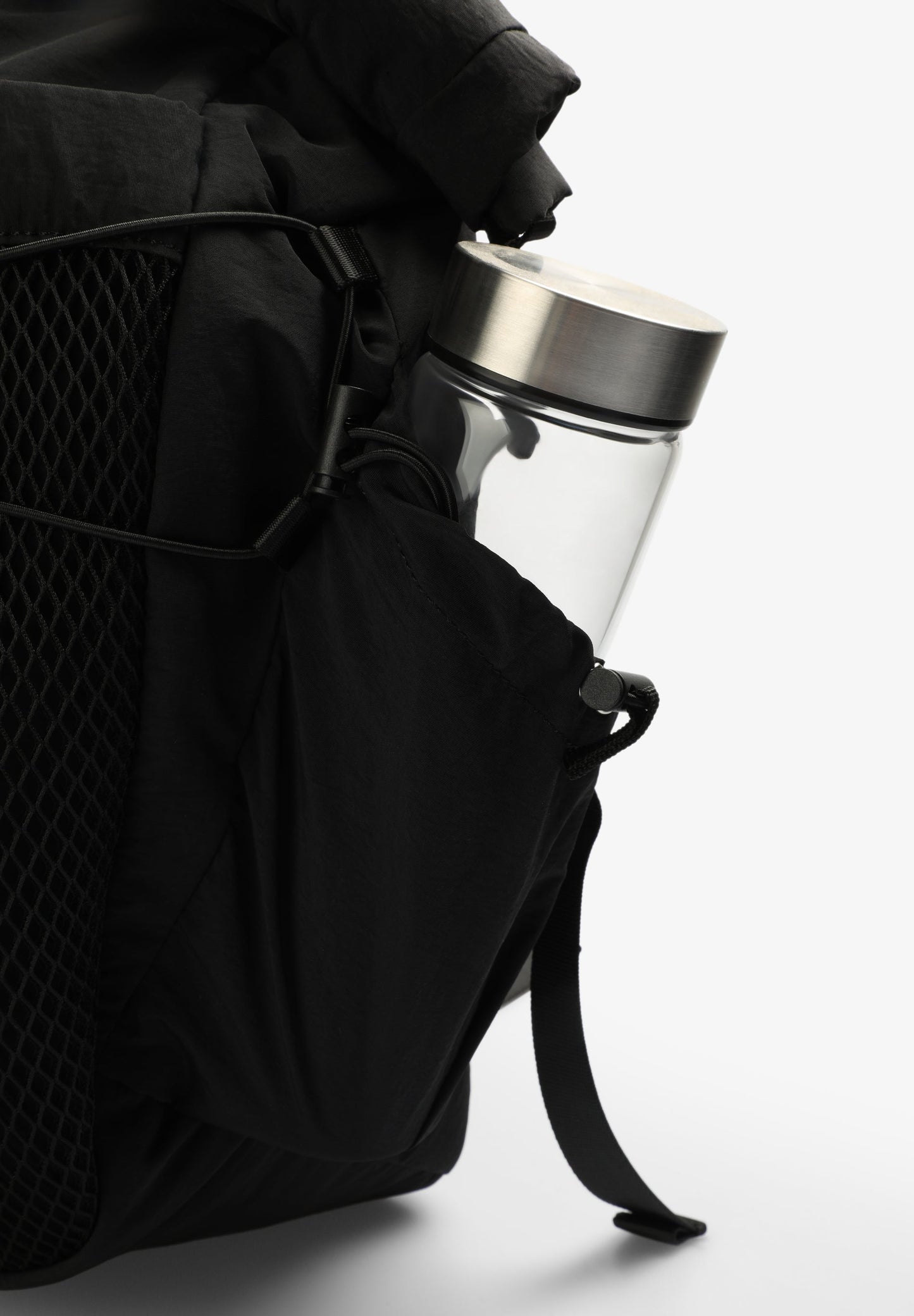MOCHILA TÉCNICA DETALLES MESH - Scalpers