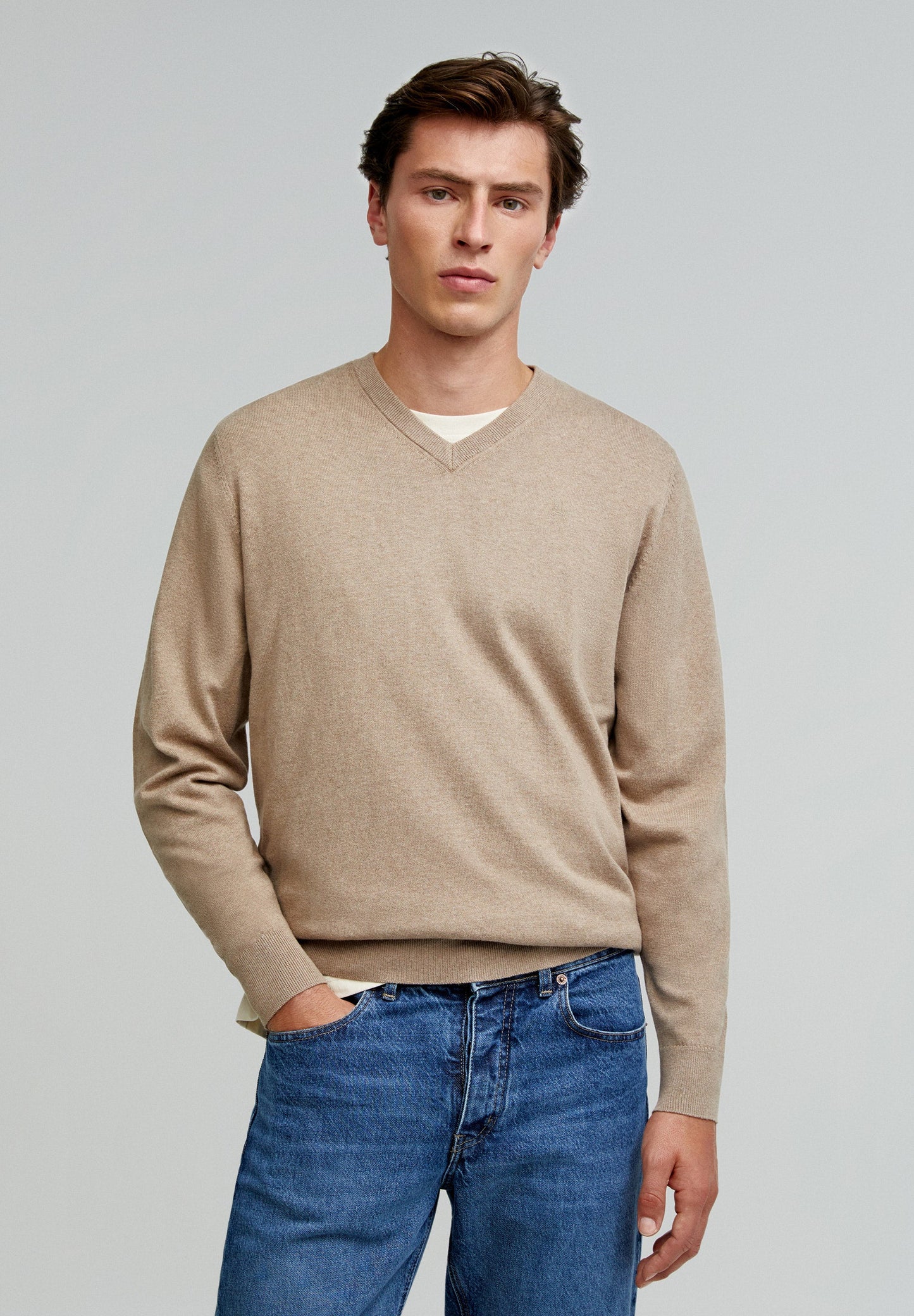BASIC V NECK TRICOT