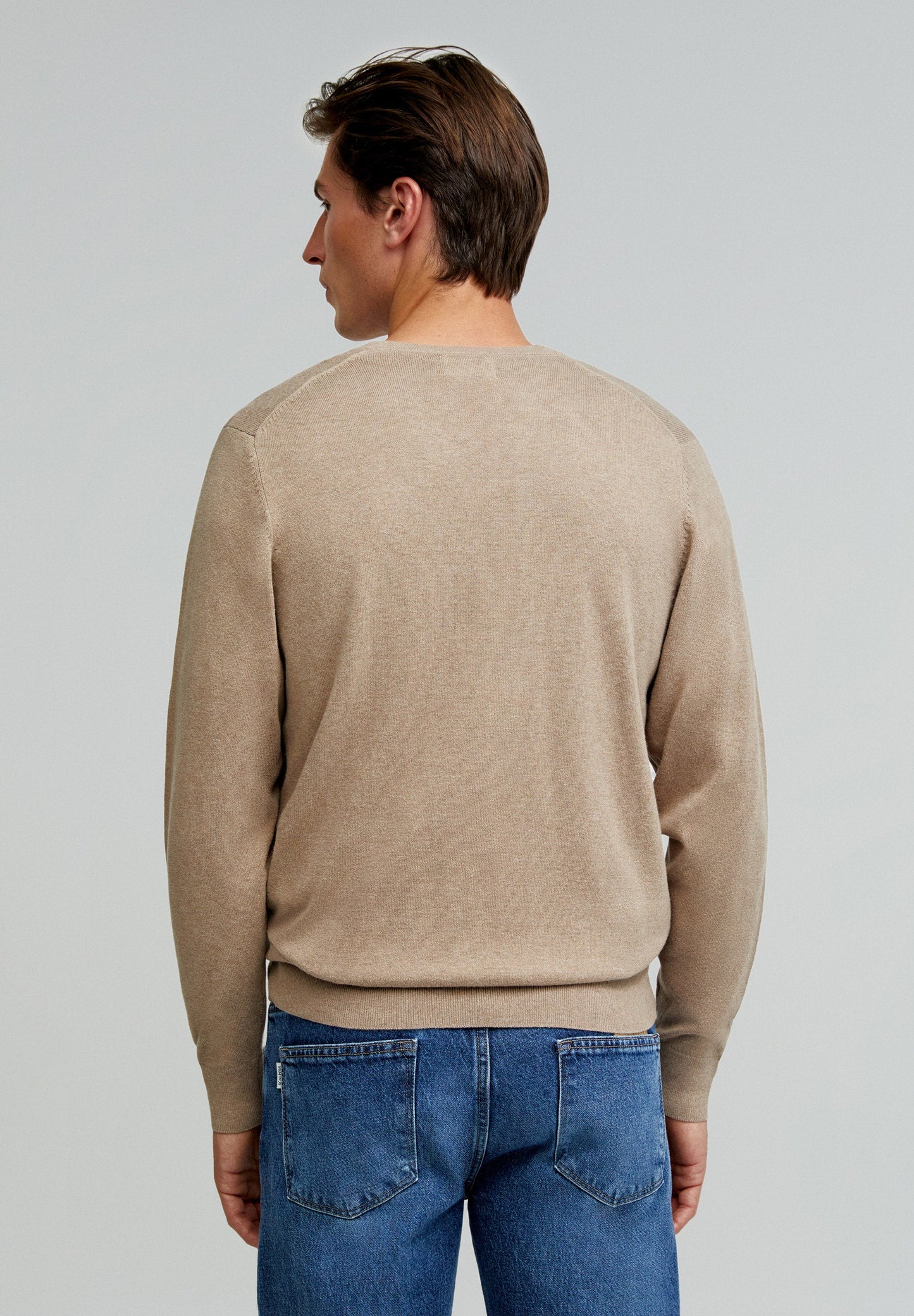 BASIC V NECK TRICOT