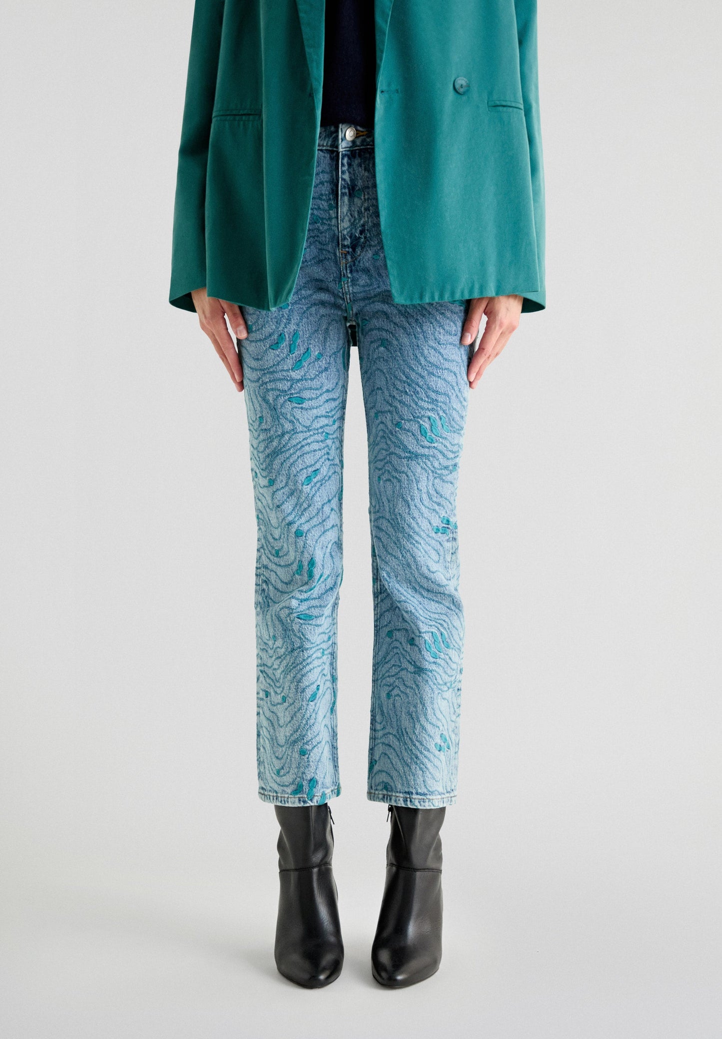 WAVY EMB DENIM PANT