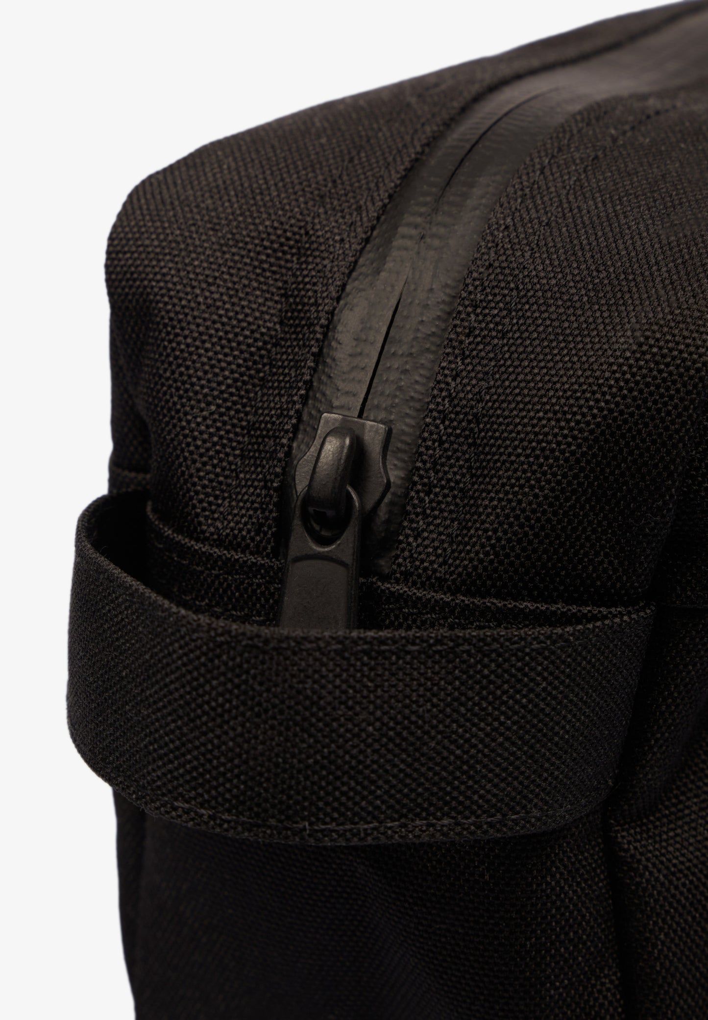 HERSCHEL | NECESER CHAPTER TRAVEL KIT