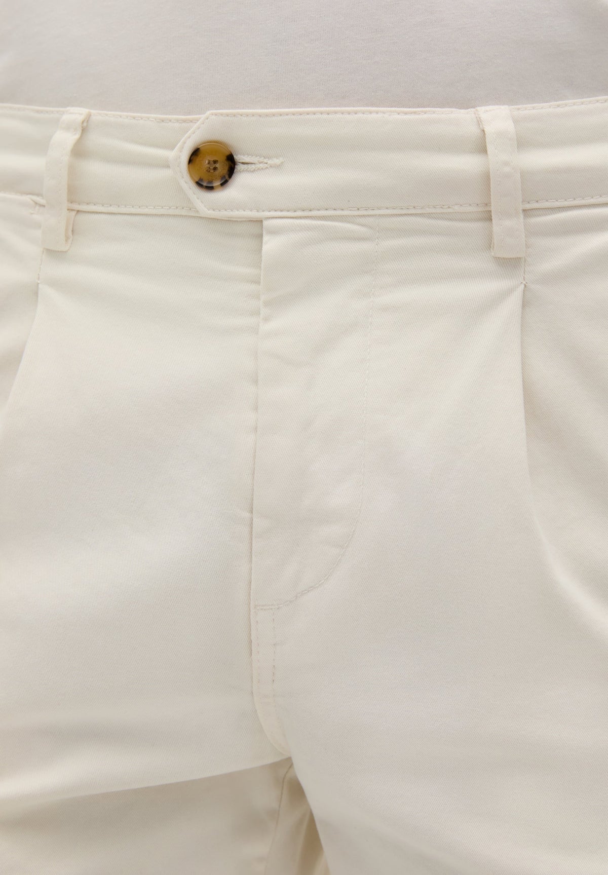 PANTALÓN CHINO PINZAS RELAXED - Scalpers