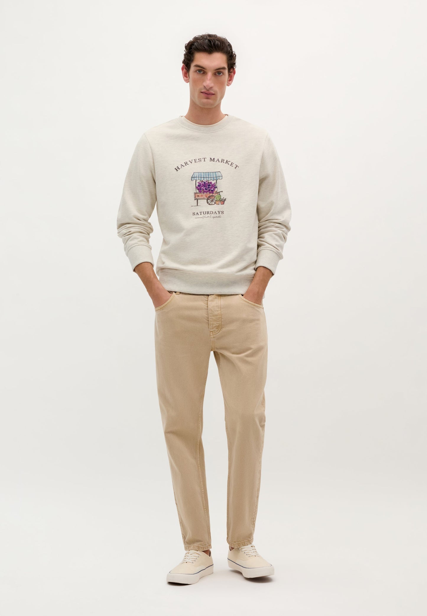 SUDADERA MOTIVOS BORDADO