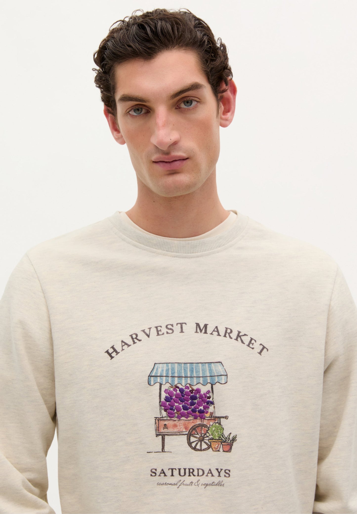 SUDADERA MOTIVOS BORDADO