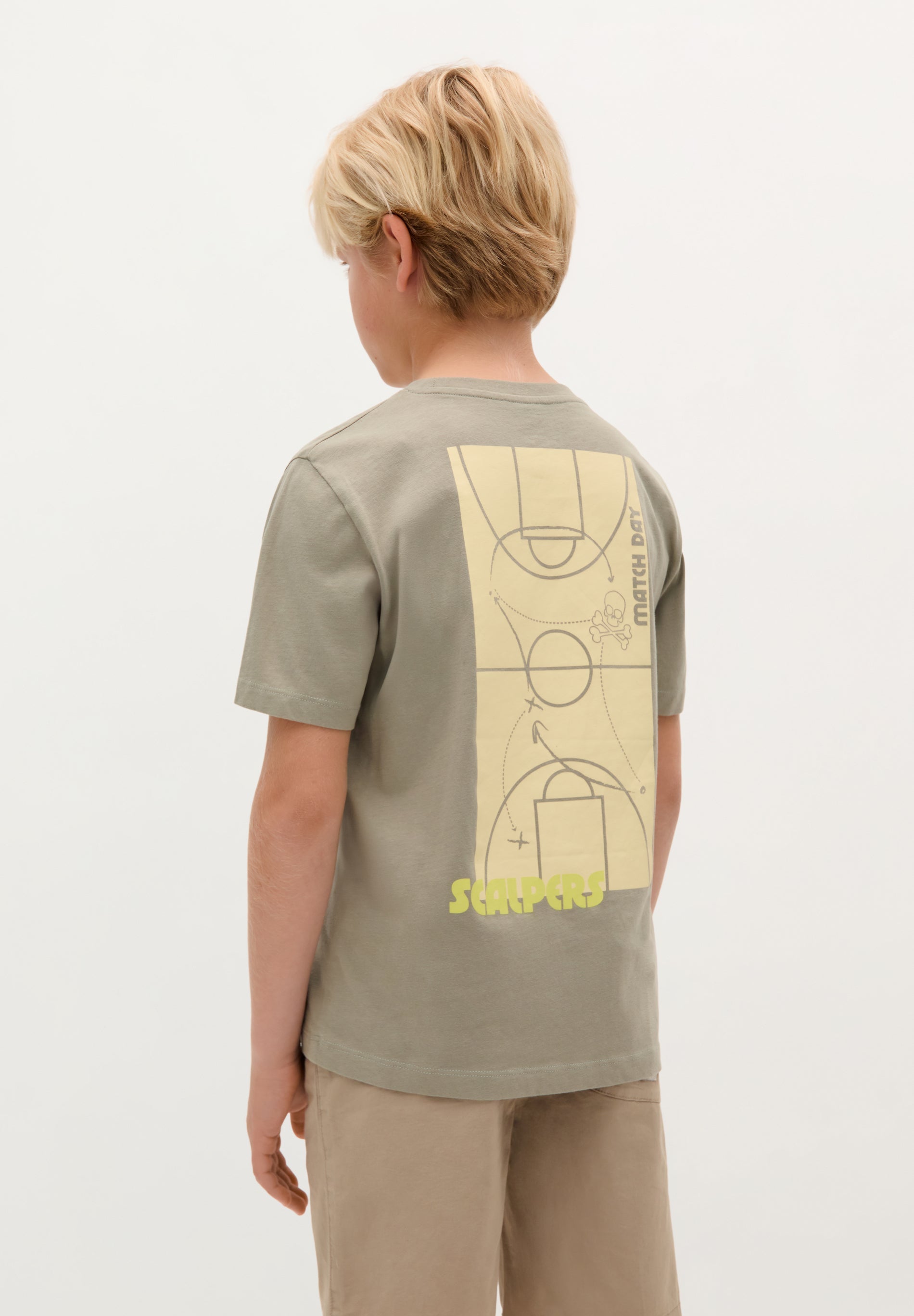 CAMISETA PRINT BASKET