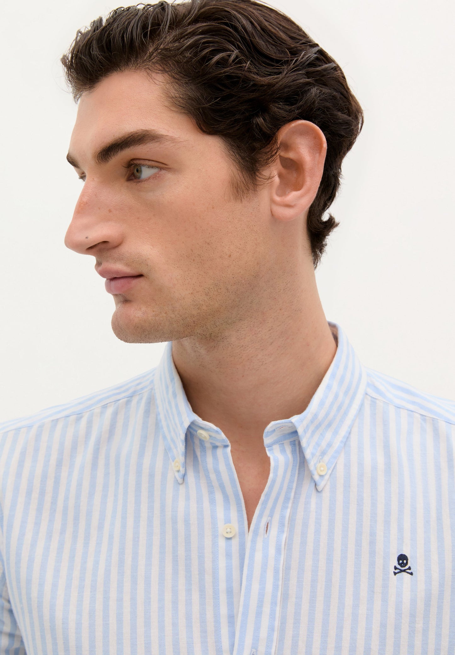 CAMISA RAYAS CUELLO BOTONES