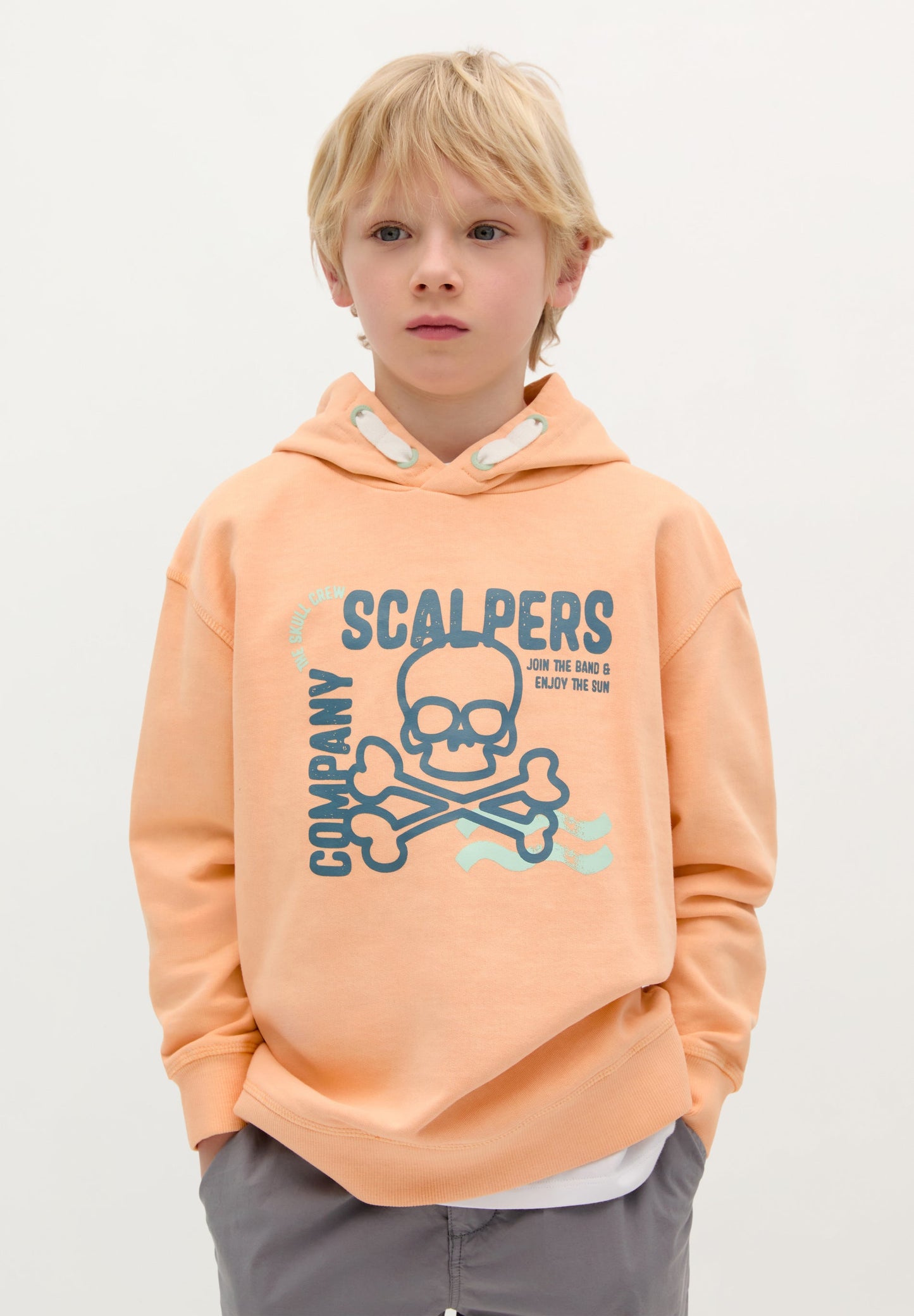 SUDADERA CAPUCHA PRINT DELANTERO