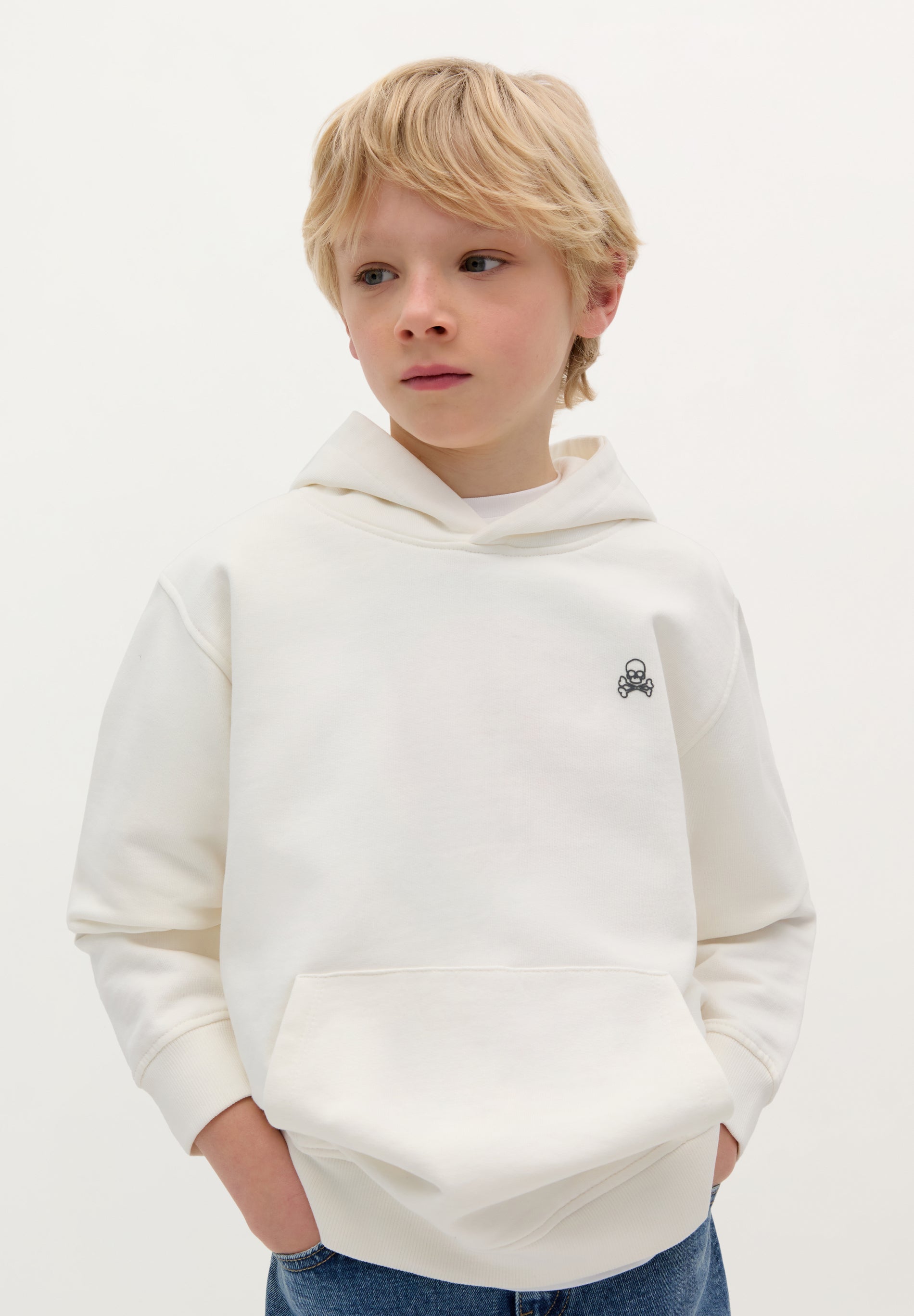 SUDADERA LAVADA CAPUCHA PRINT TRASERO