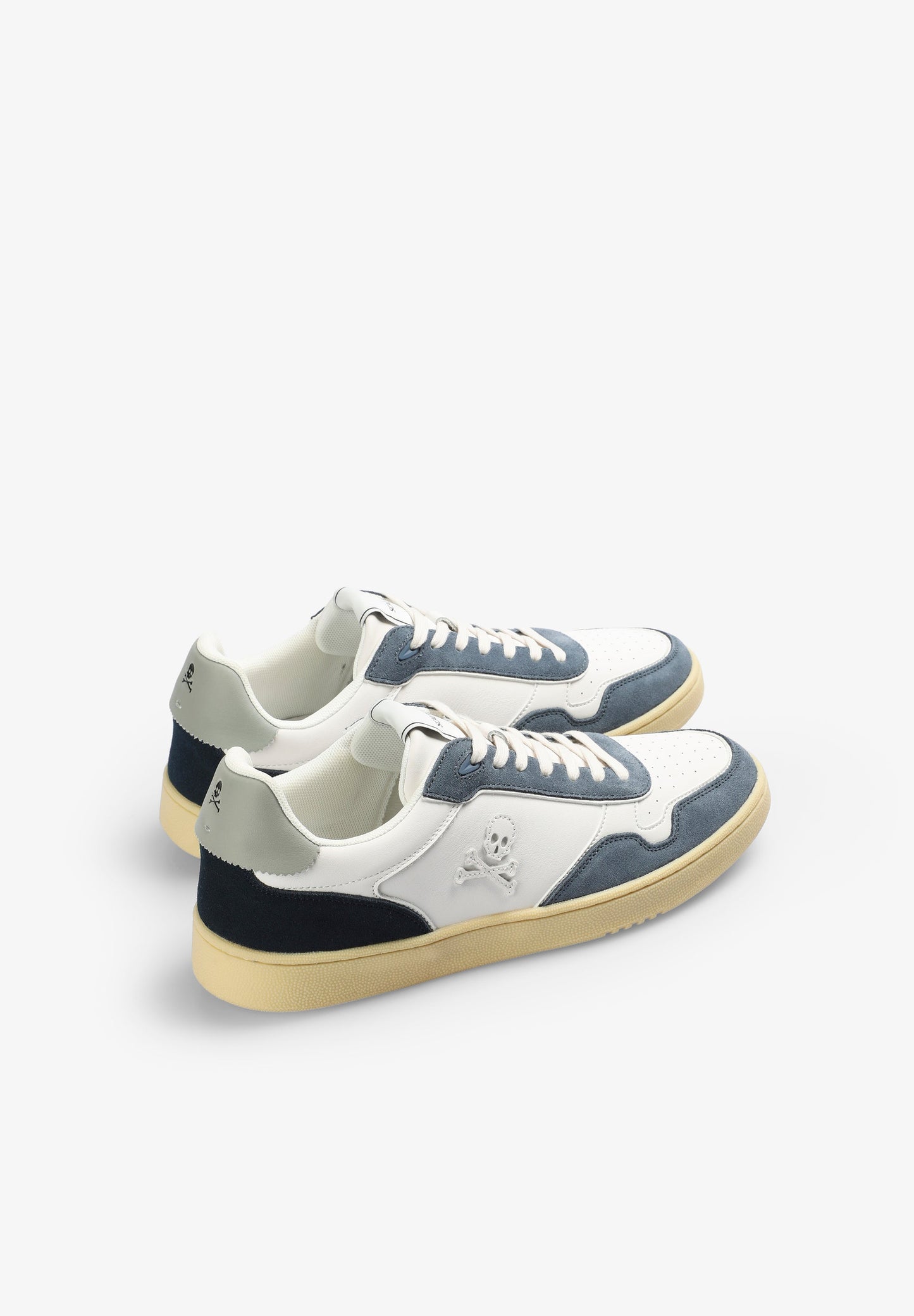SNEAKERS CALAVERA SUELA CASCO
