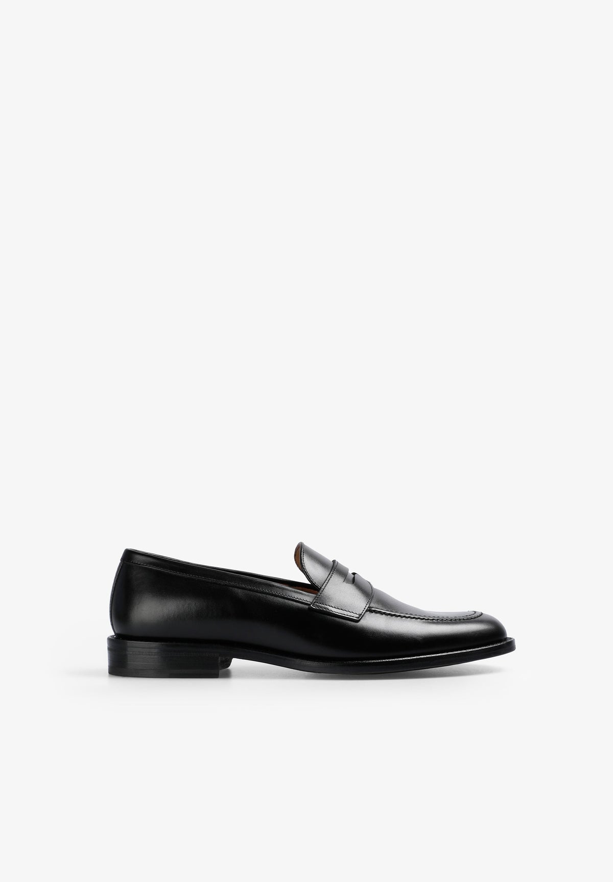 MOCASÍN NEGRO ANTIFAZ