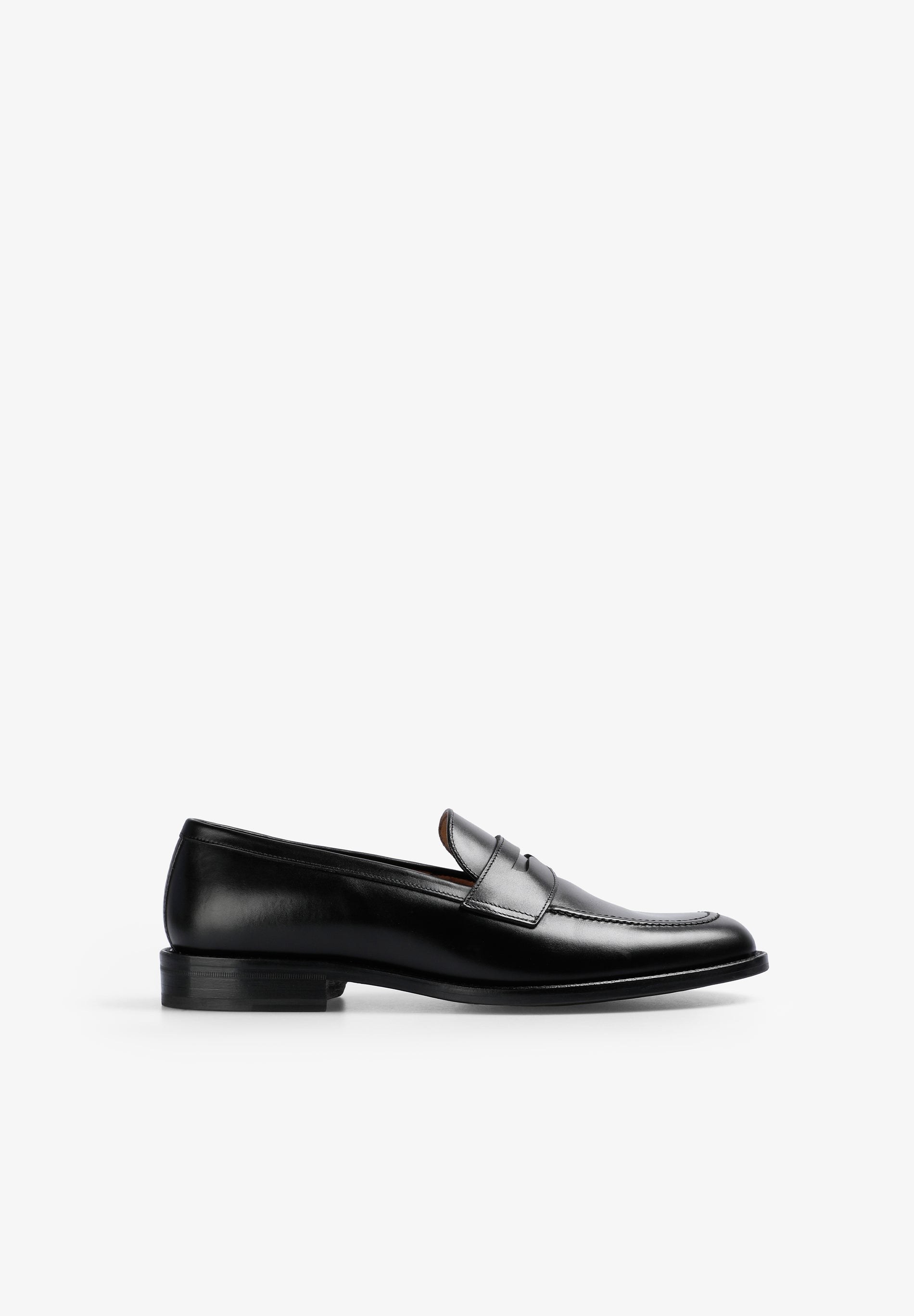 MOCASÍN NEGRO ANTIFAZ