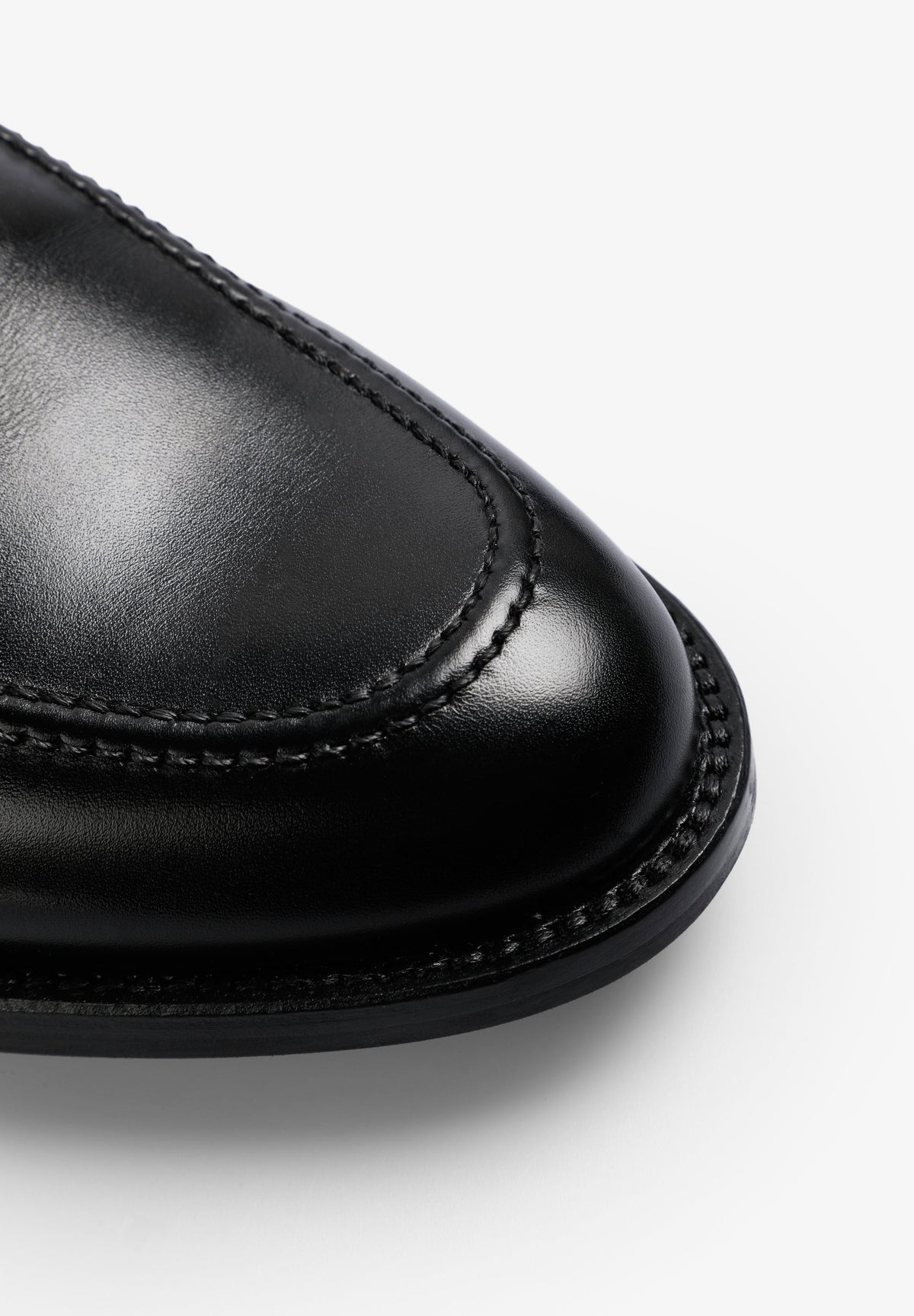 MOCASÍN NEGRO ANTIFAZ - Scalpers