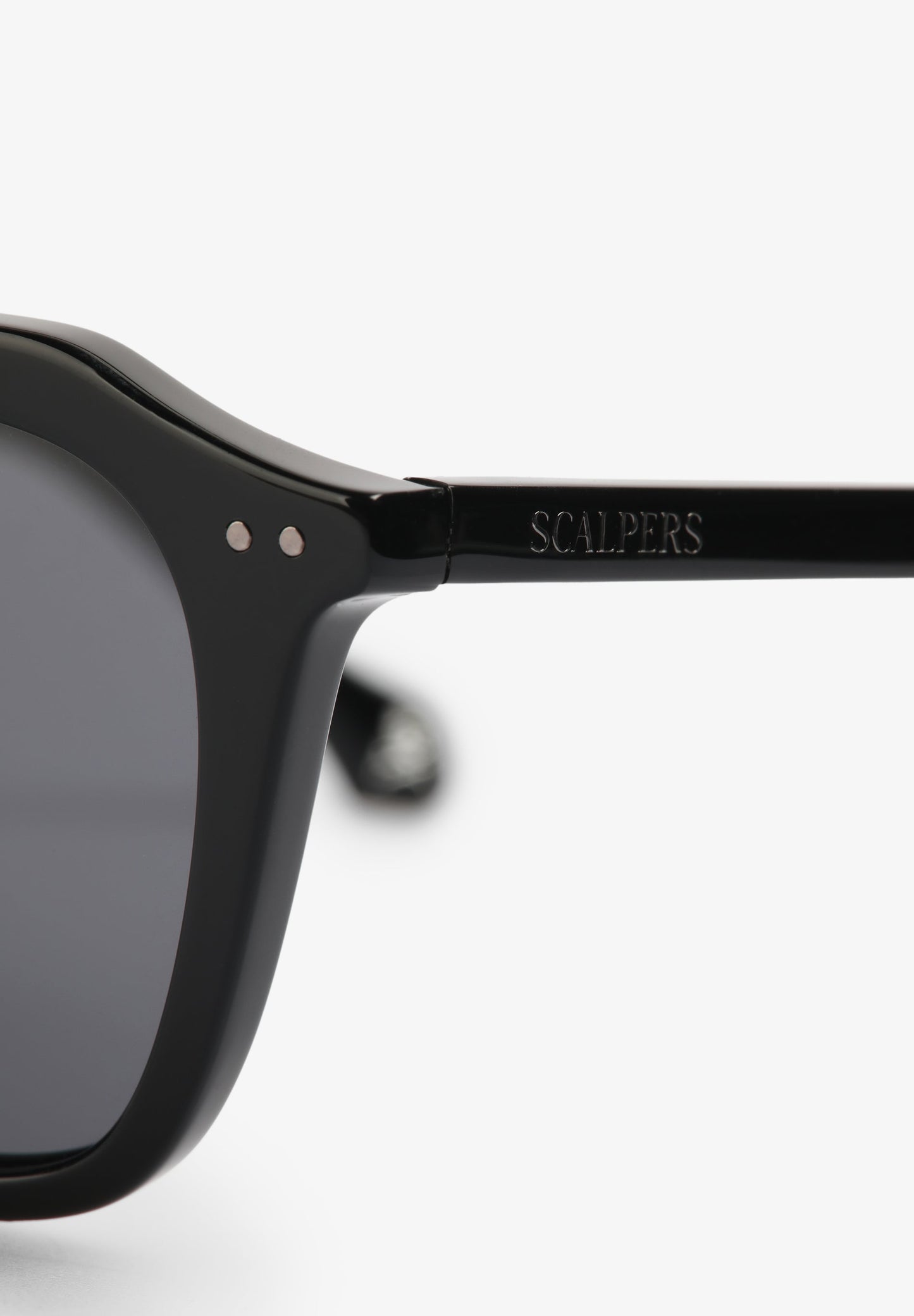 GAFAS DE SOL GEOMÉTRICAS