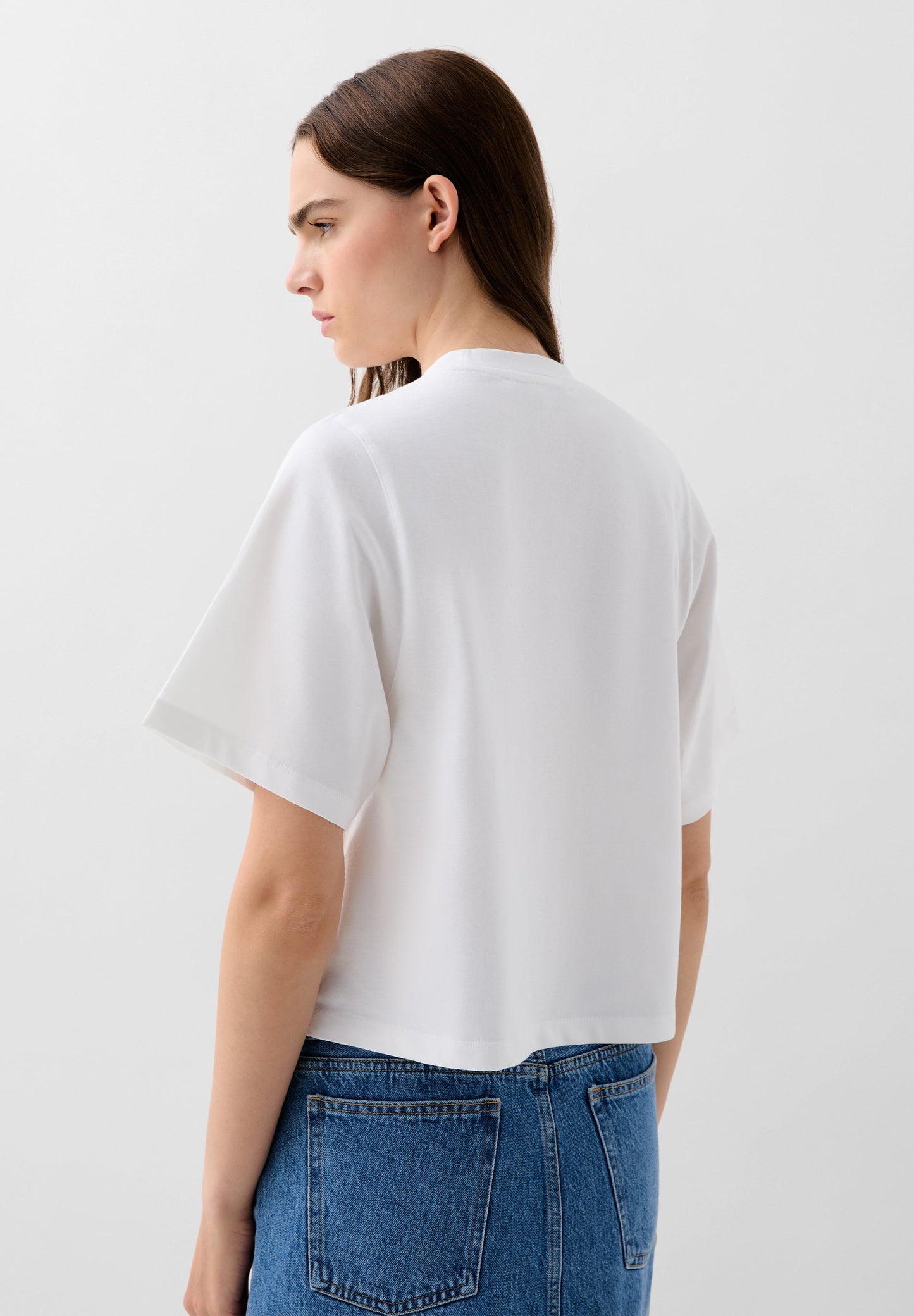 CAMISETA DETALLE CROCHET