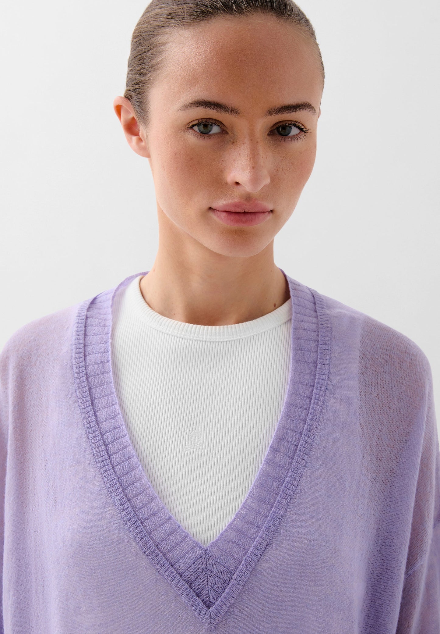 JERSEY DETALLE ESCOTE