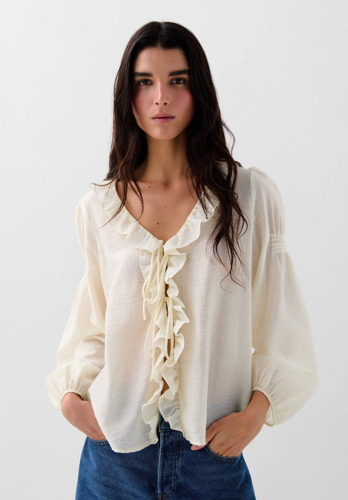 BLUSA VOLANTES  FRUNCES