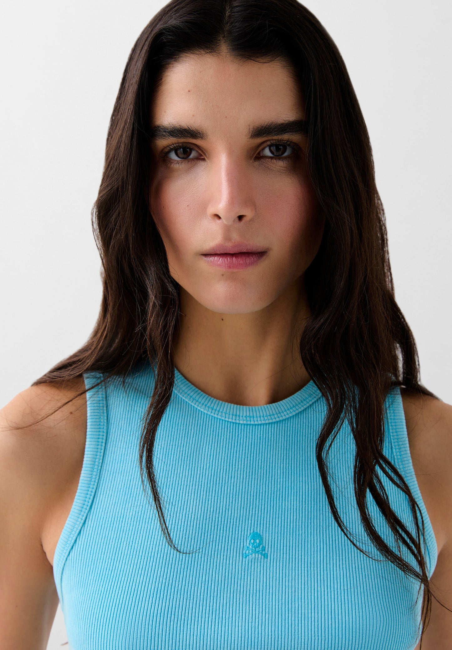 TANK TOP FRUNCES LATERALES