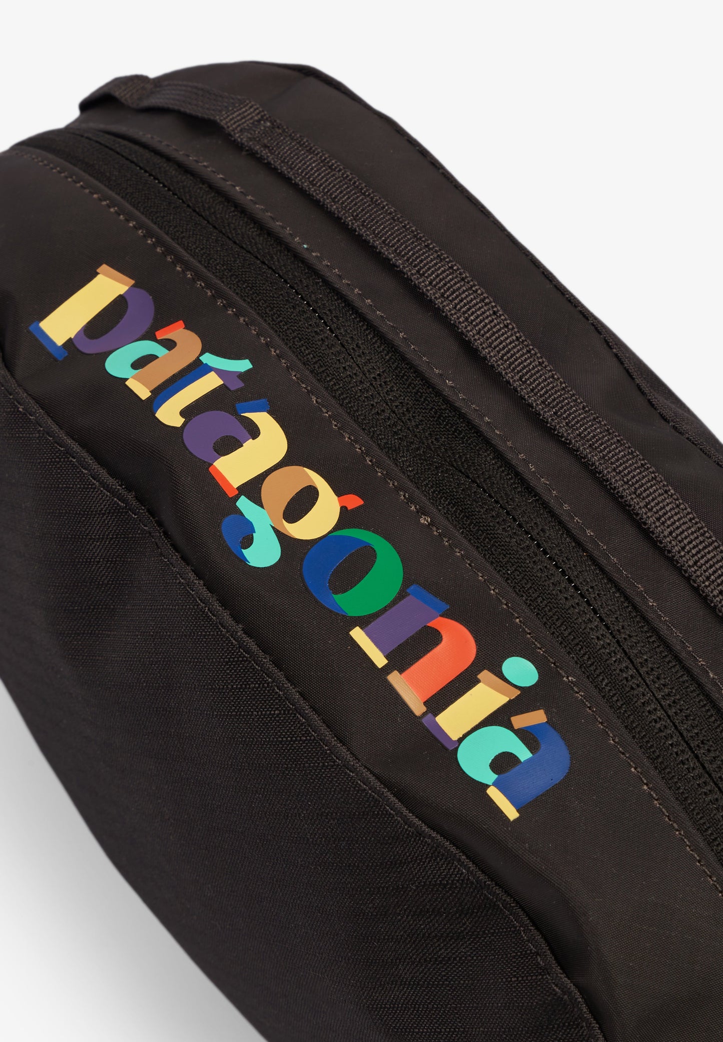 PATAGONIA | NECESER BLACK HOLE CUBE 3L