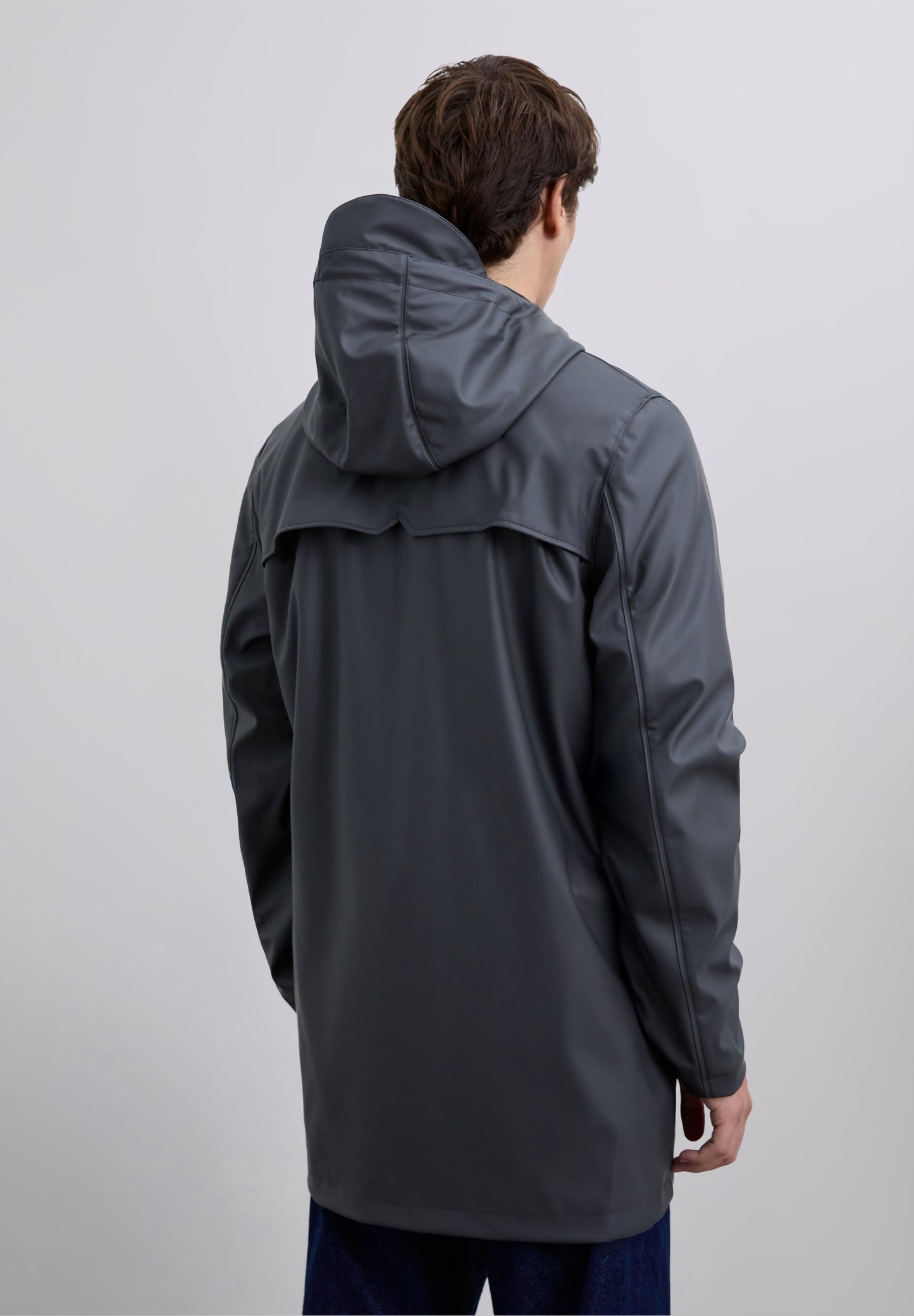 CHAQUETA IMPERMEABLE LOGO