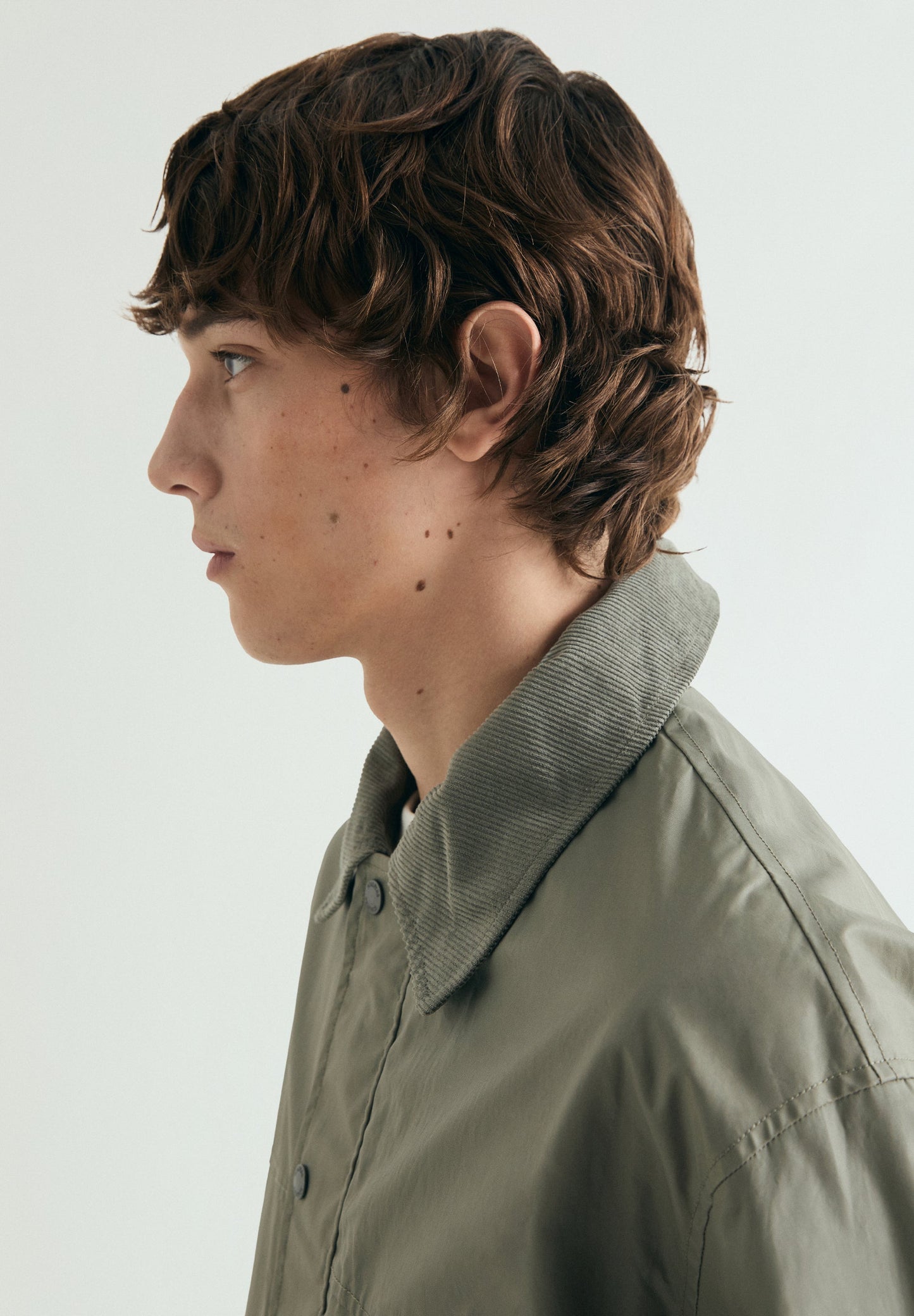 CHAQUETA ENCERADA CON SNAPS