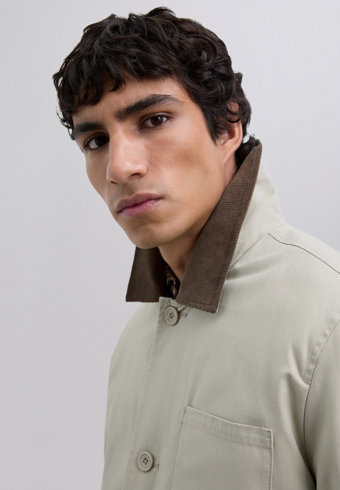 CHAQUETA CUELLO PANA CONTRASTE