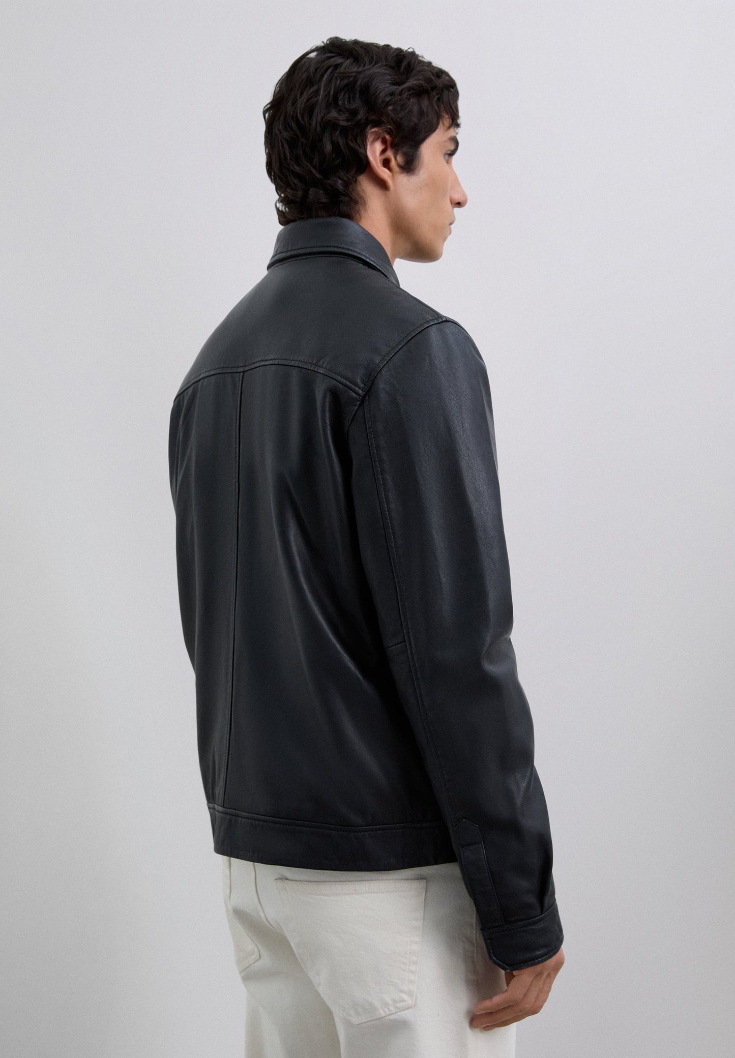 CHAQUETA PIEL CUELLO CAMISA