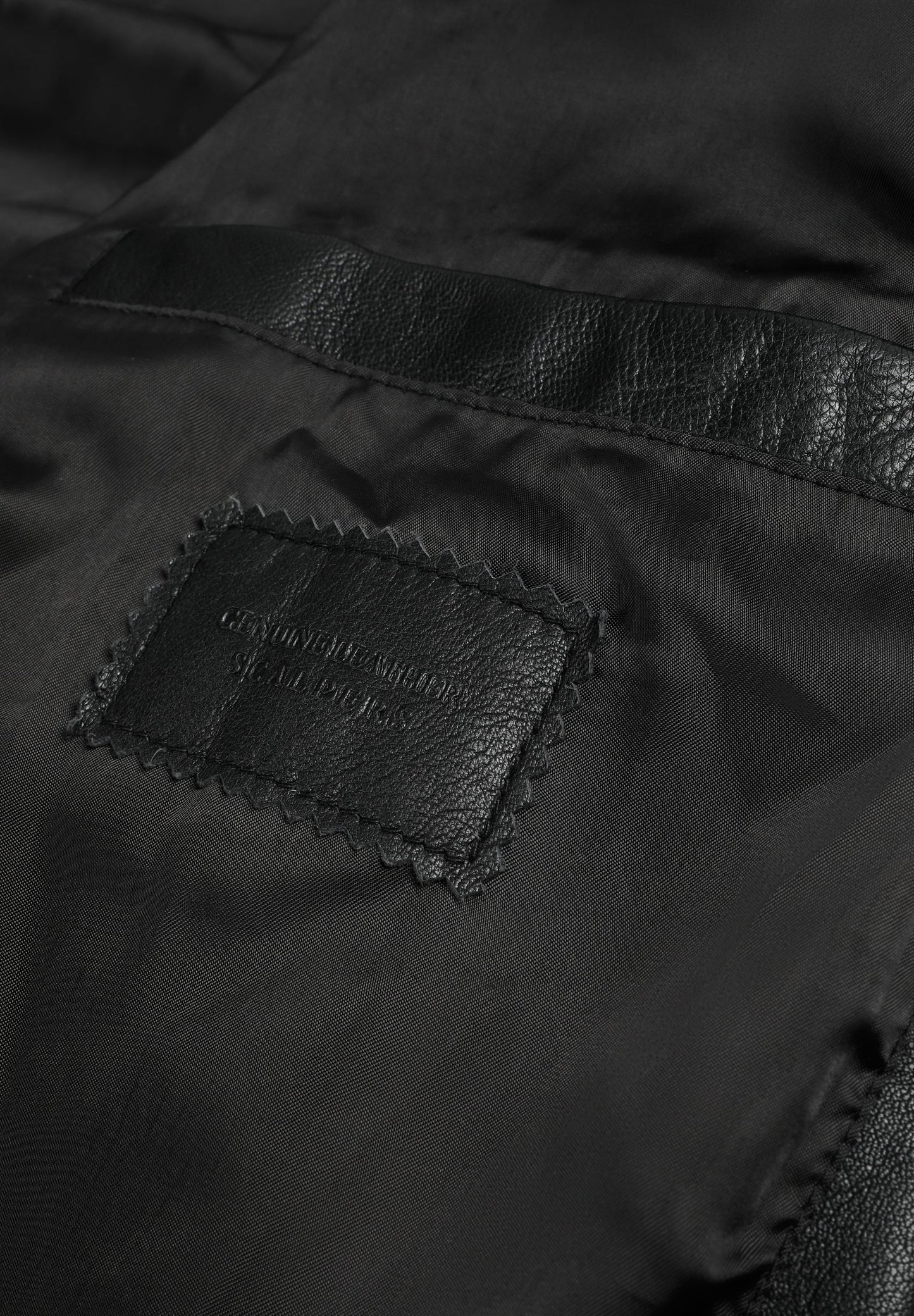 CHAQUETA PIEL CUELLO CAMISA