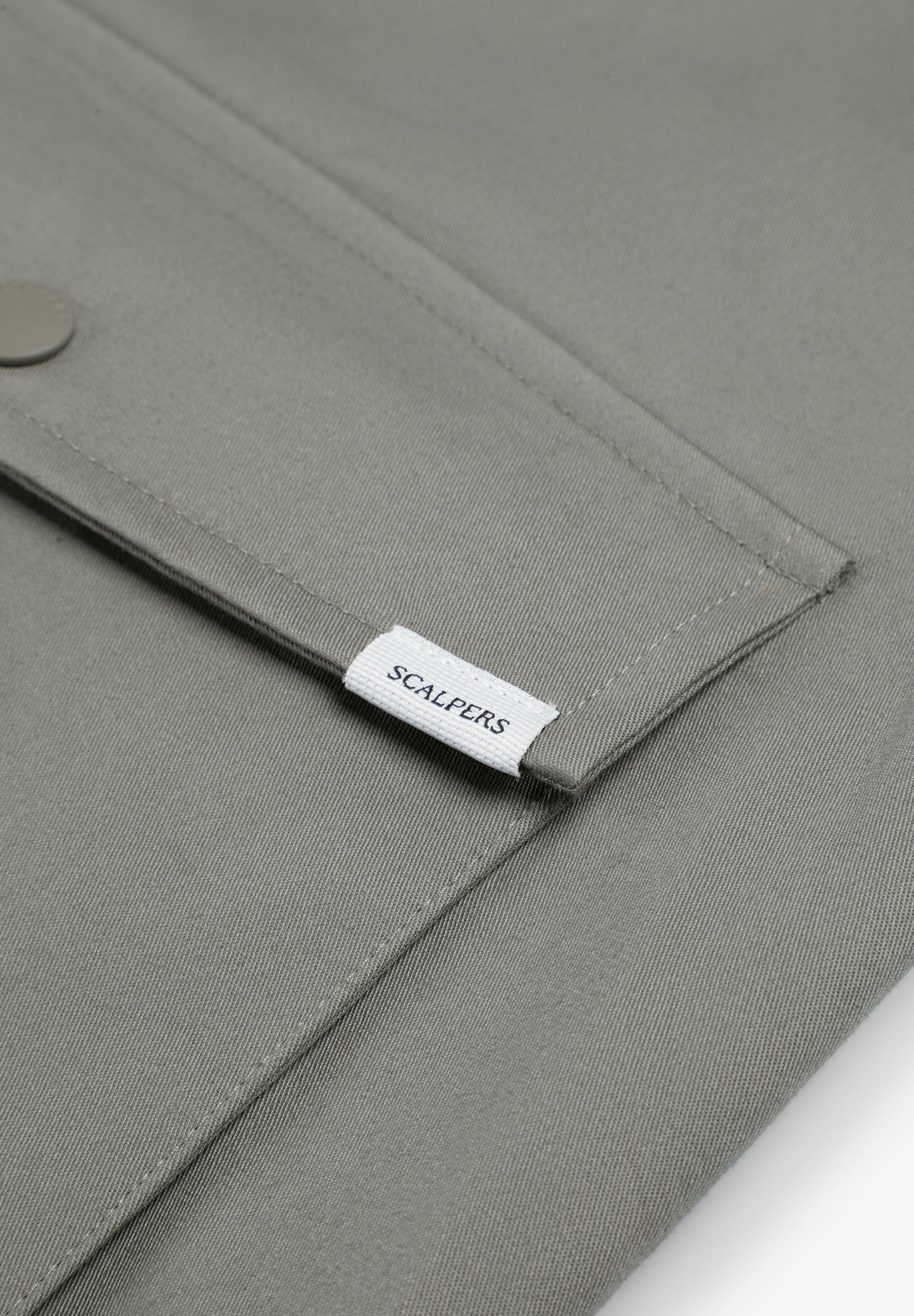 CHAQUETA IMPERMEABLE LOGO