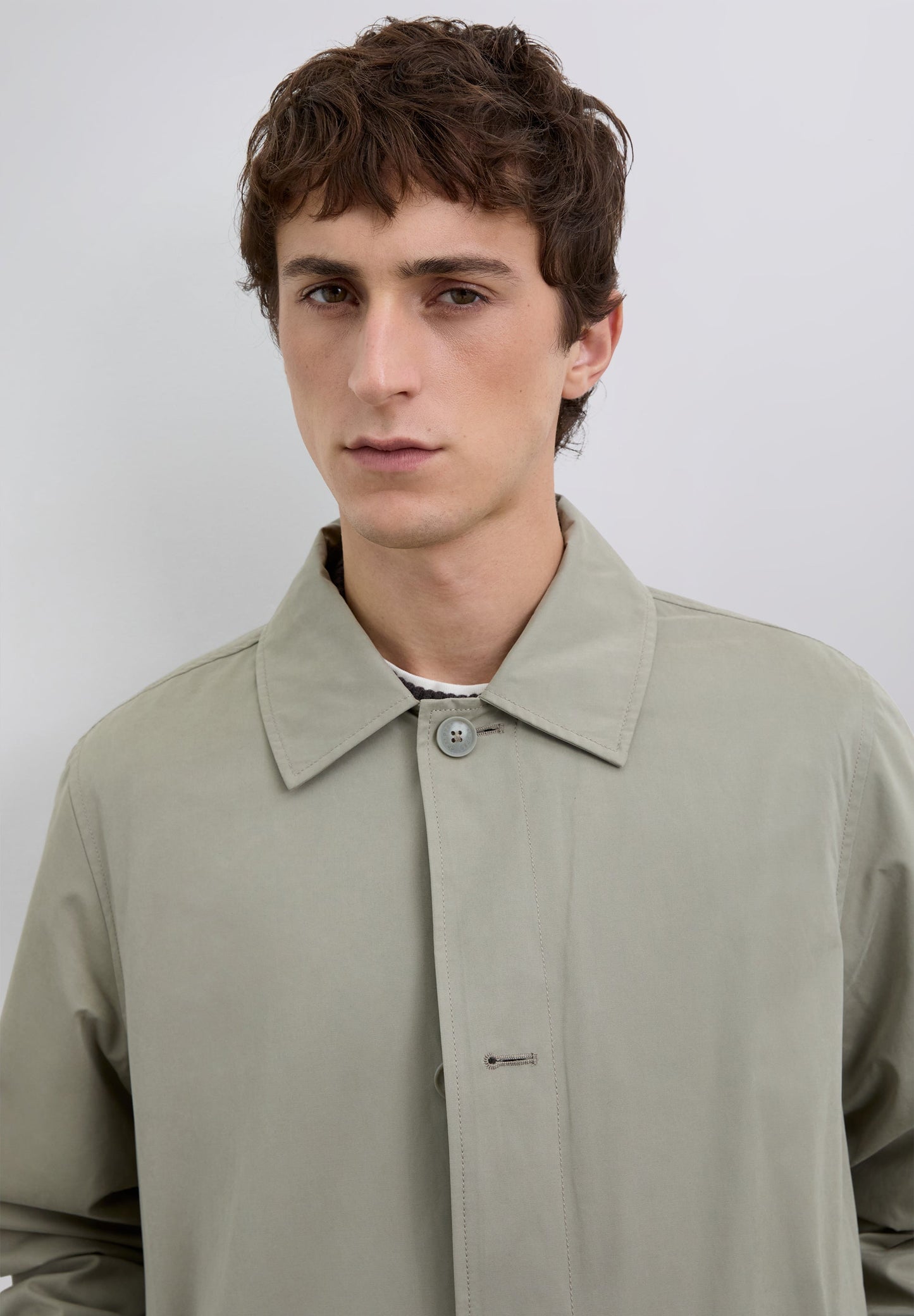 GABARDINA LIGERA PRINT CALAVERA