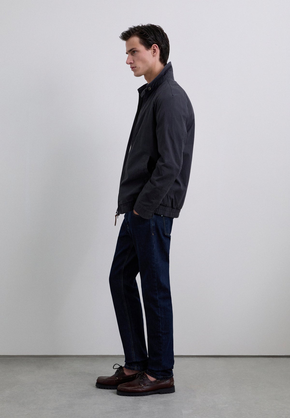 PANTALÓN VAQUERO SLIM FIT