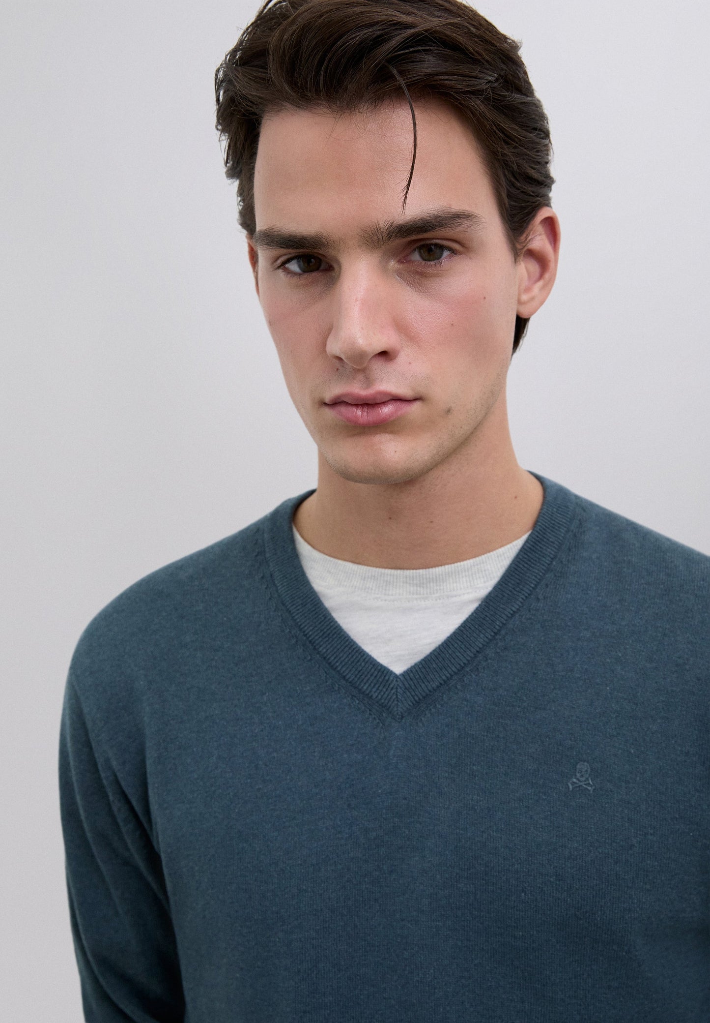 JERSEY PUNTO CUELLO PICO ALGODÓN