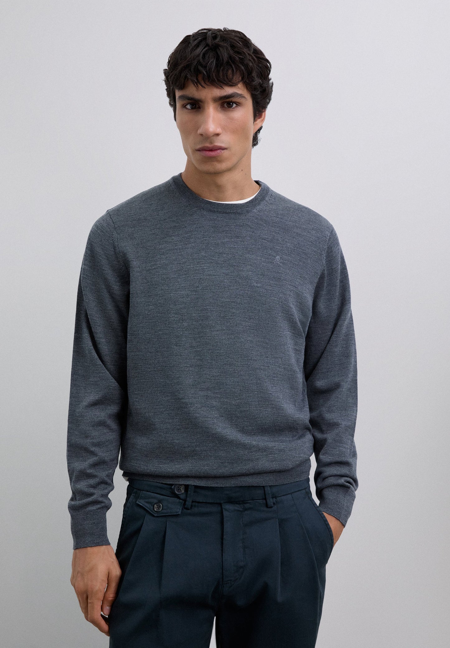 JERSEY BORDADO LANA MERINO