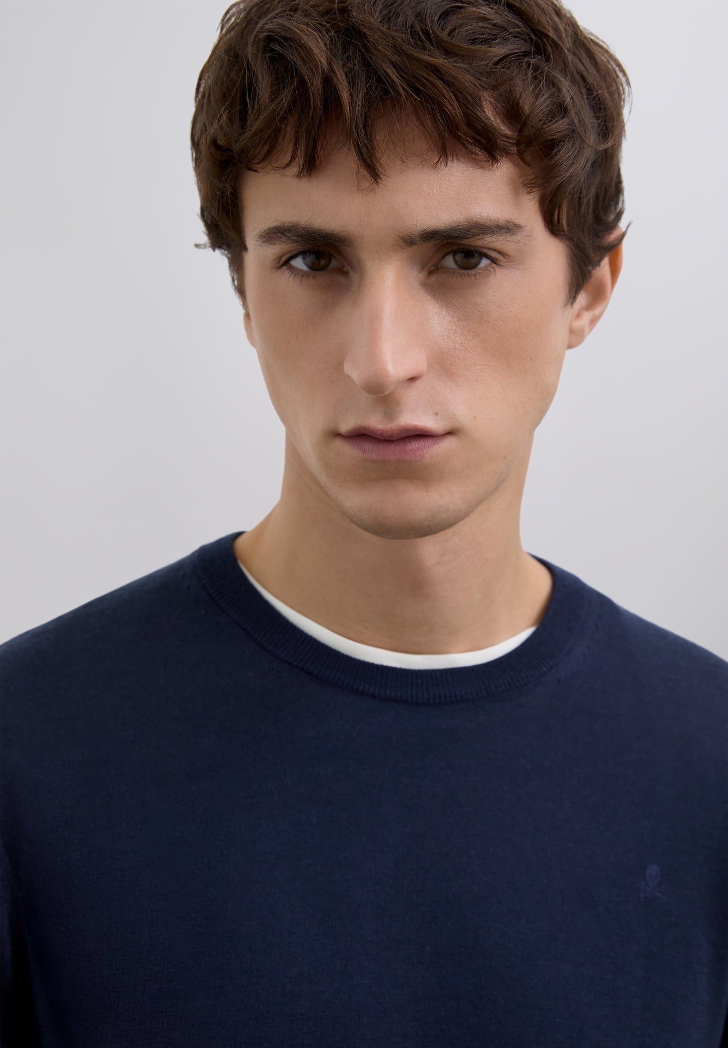 JERSEY BORDADO LANA MERINO