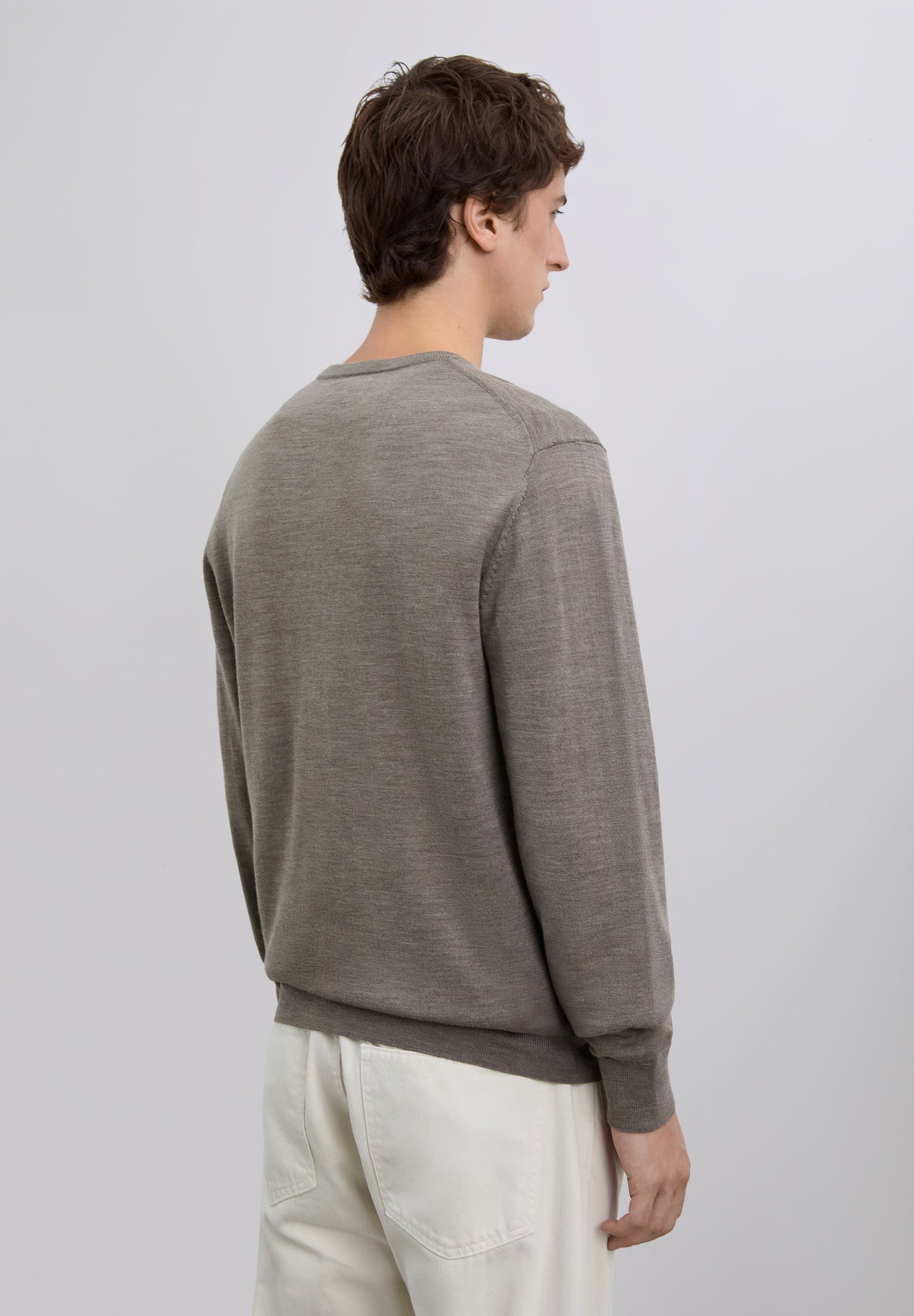 JERSEY BORDADO LANA MERINO