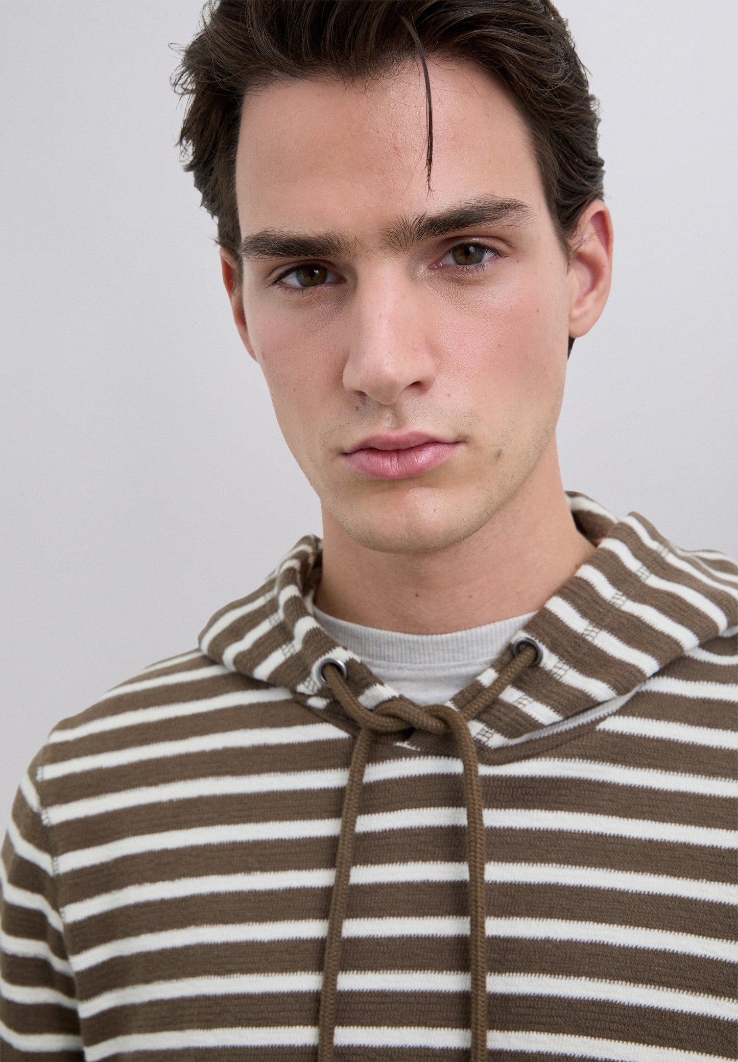 SUDADERA CAPUCHA RAYAS