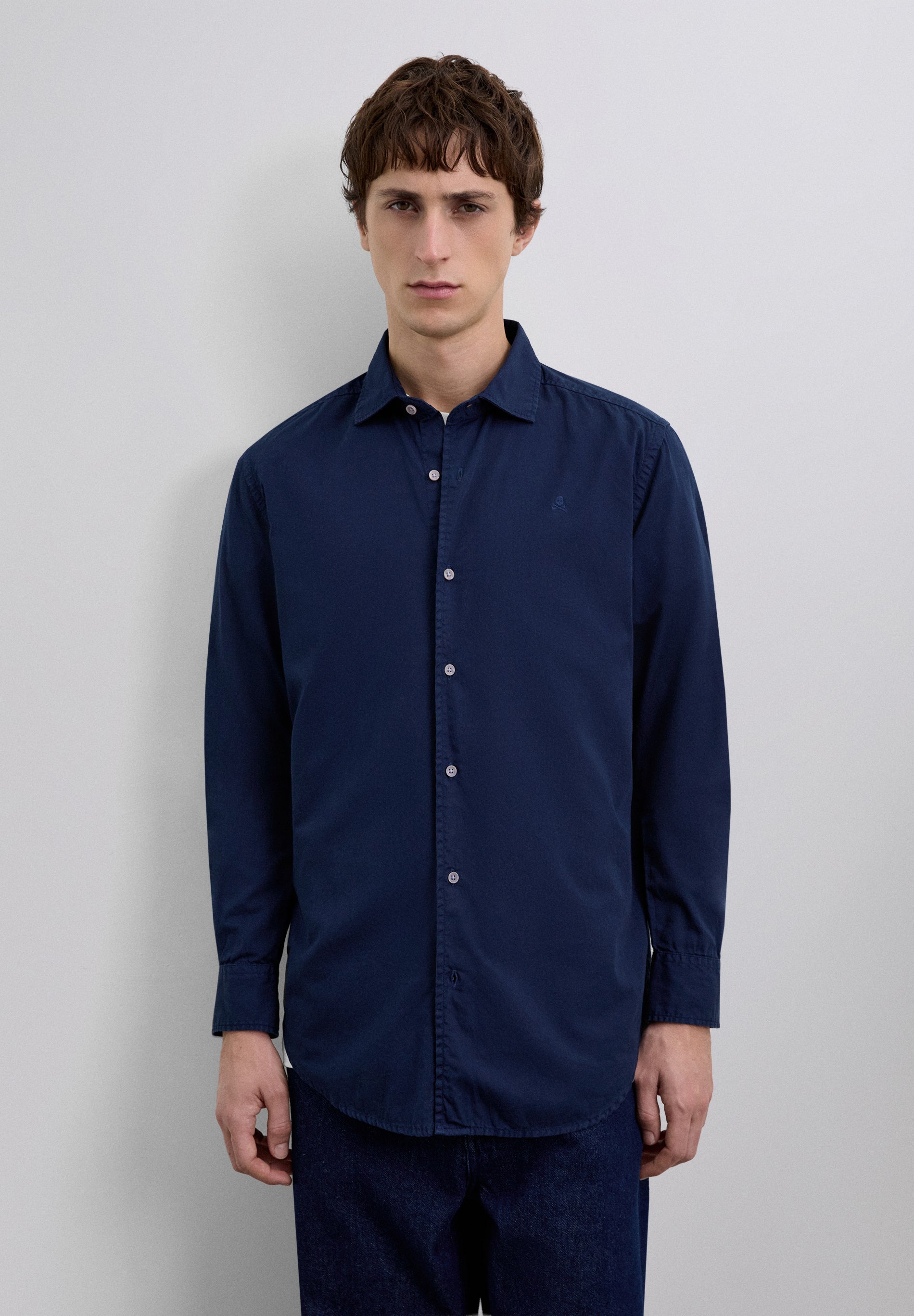 CAMISA CALAVERA BORDADA